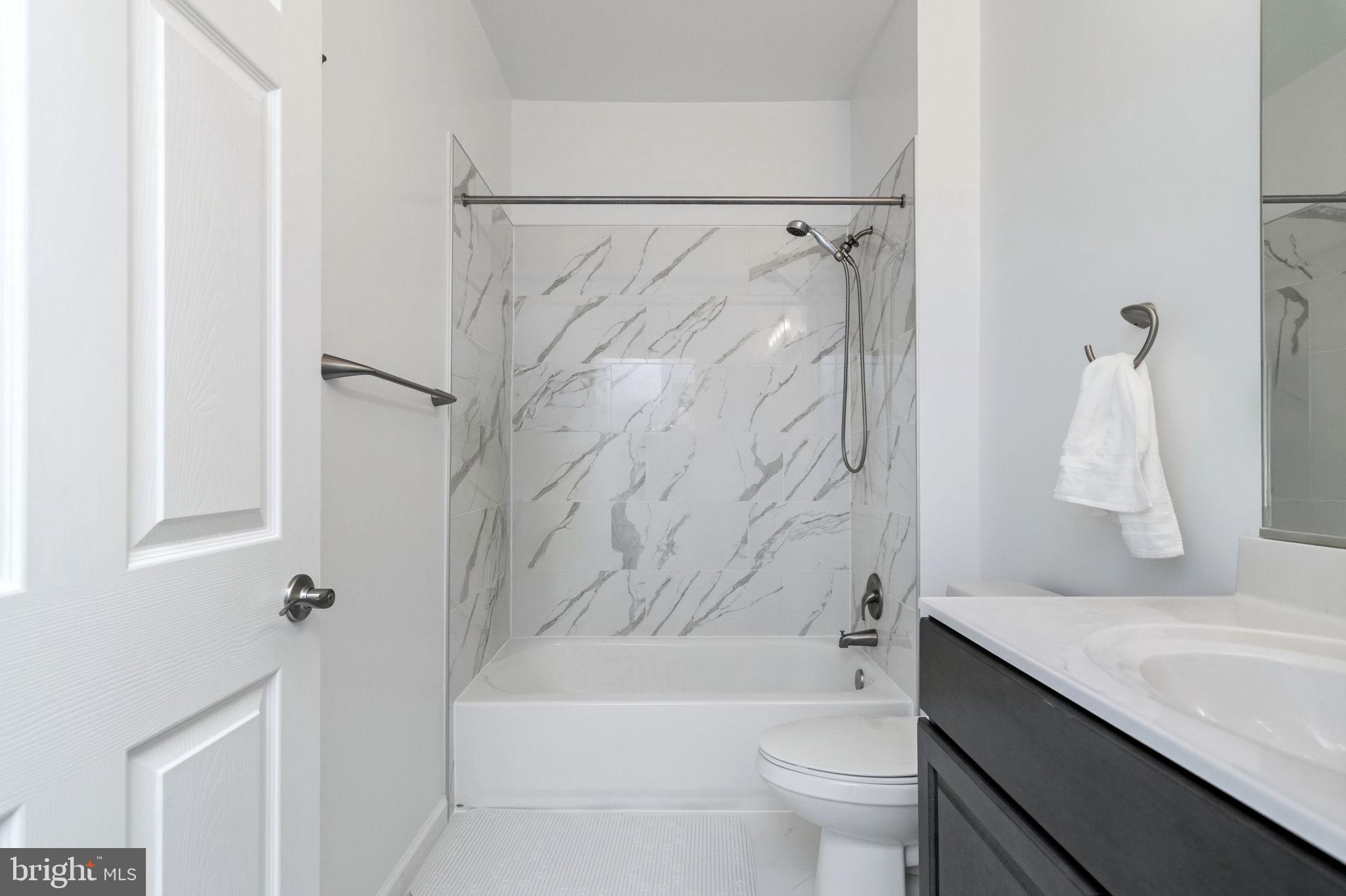 CHRISTOPHER AT CEDAR LAKES - Residential