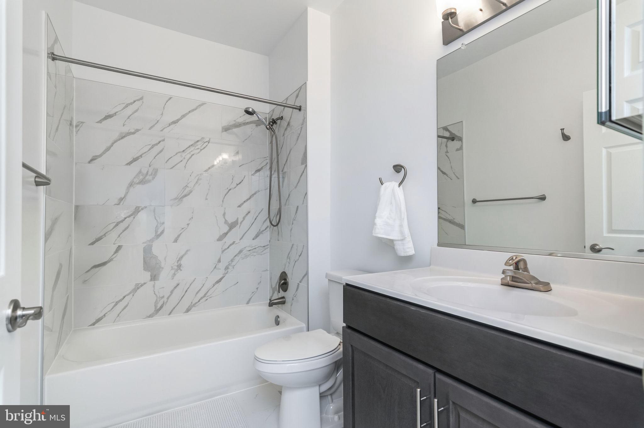 CHRISTOPHER AT CEDAR LAKES - Residential