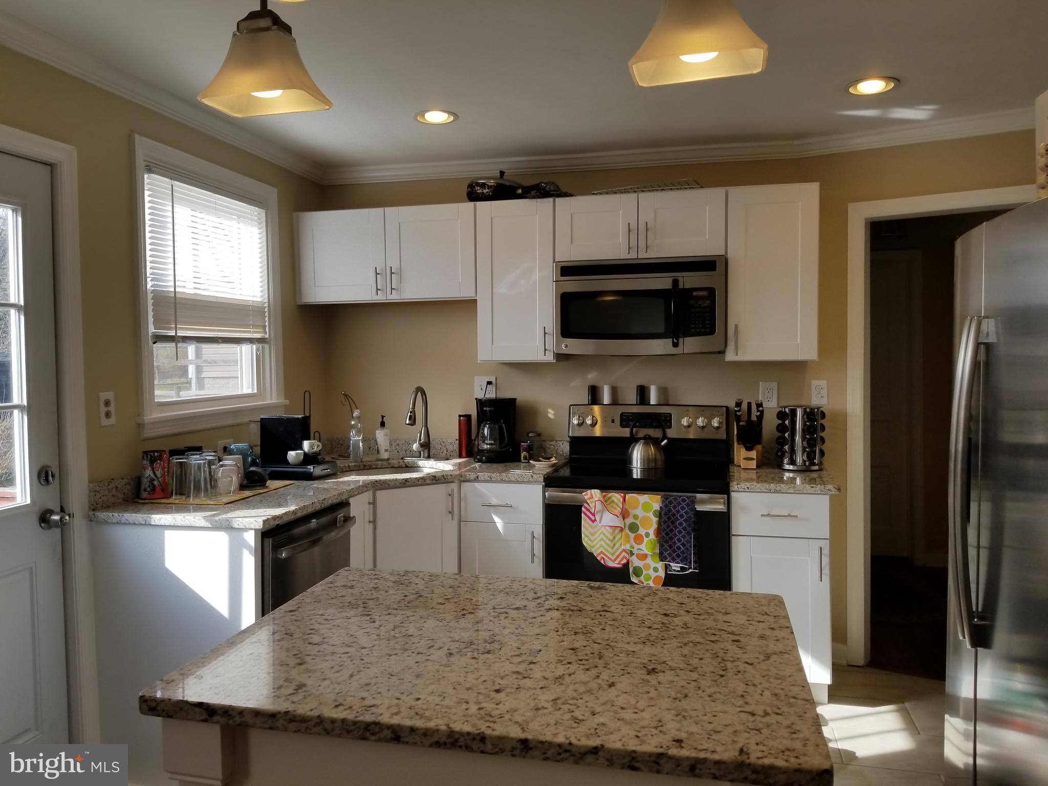 CENTENNIAL ESTATES - Residential Lease