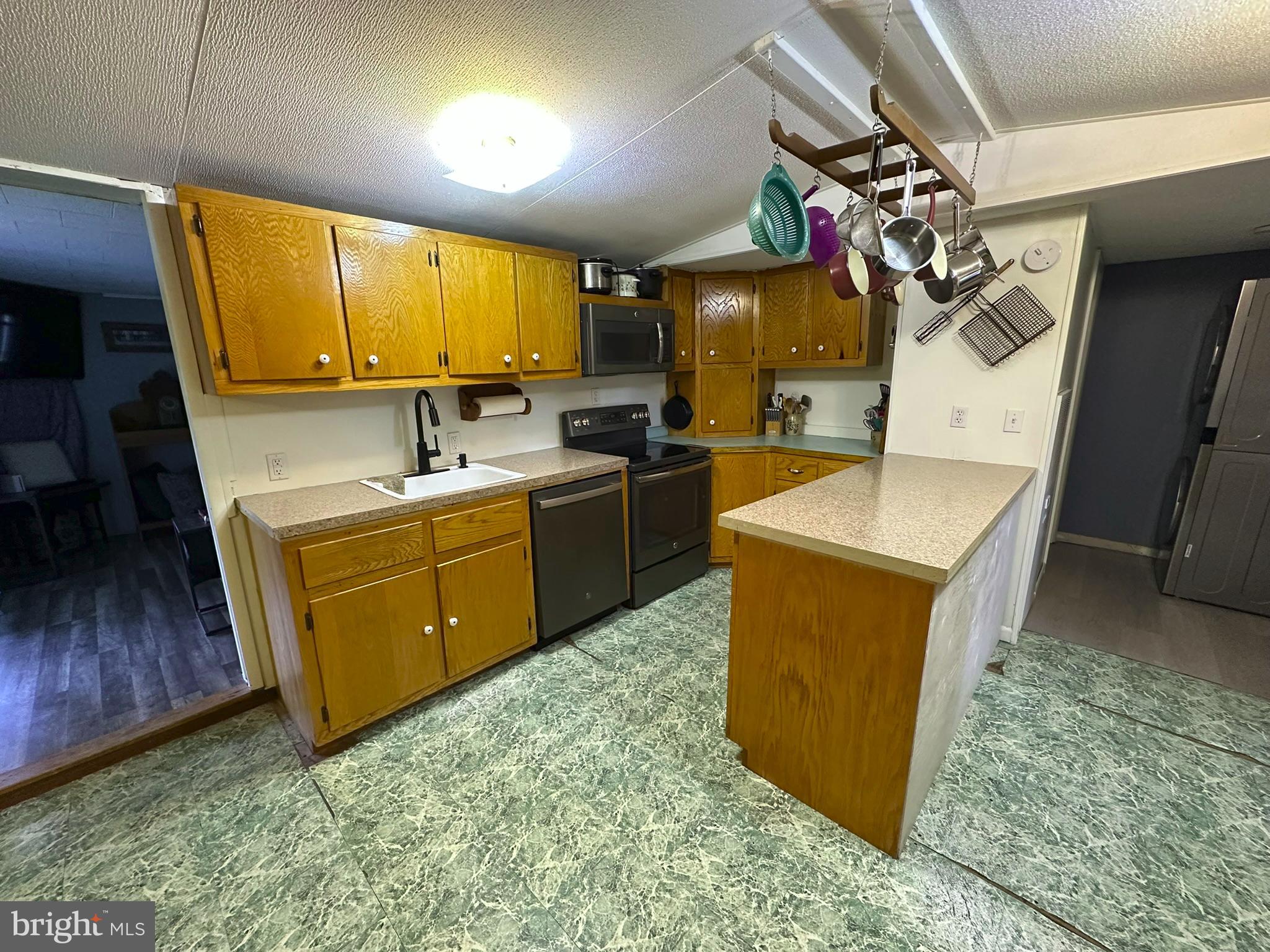 MONROE TOWNSHIP - Residential