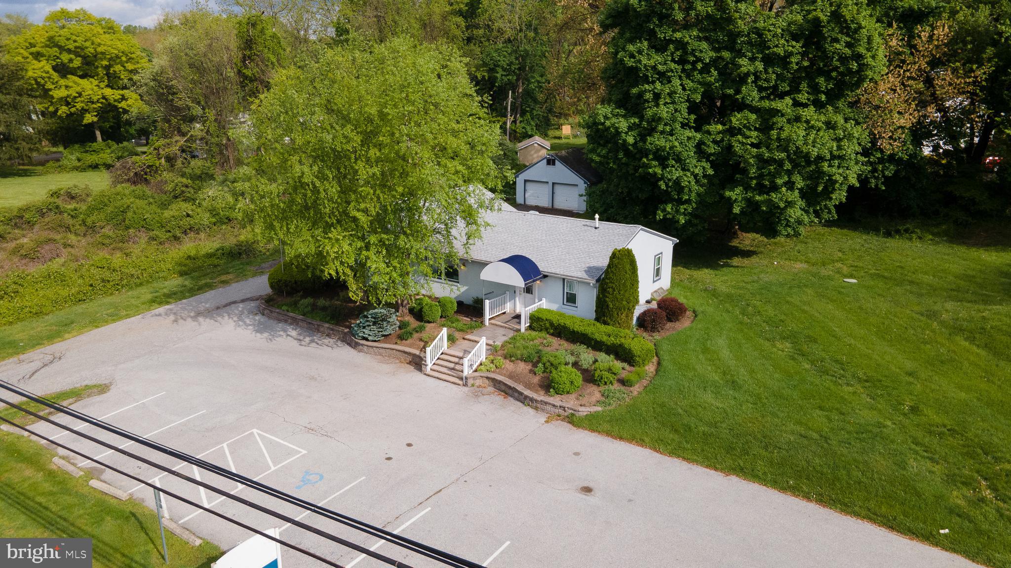 PENNSBURY TWP - Residential