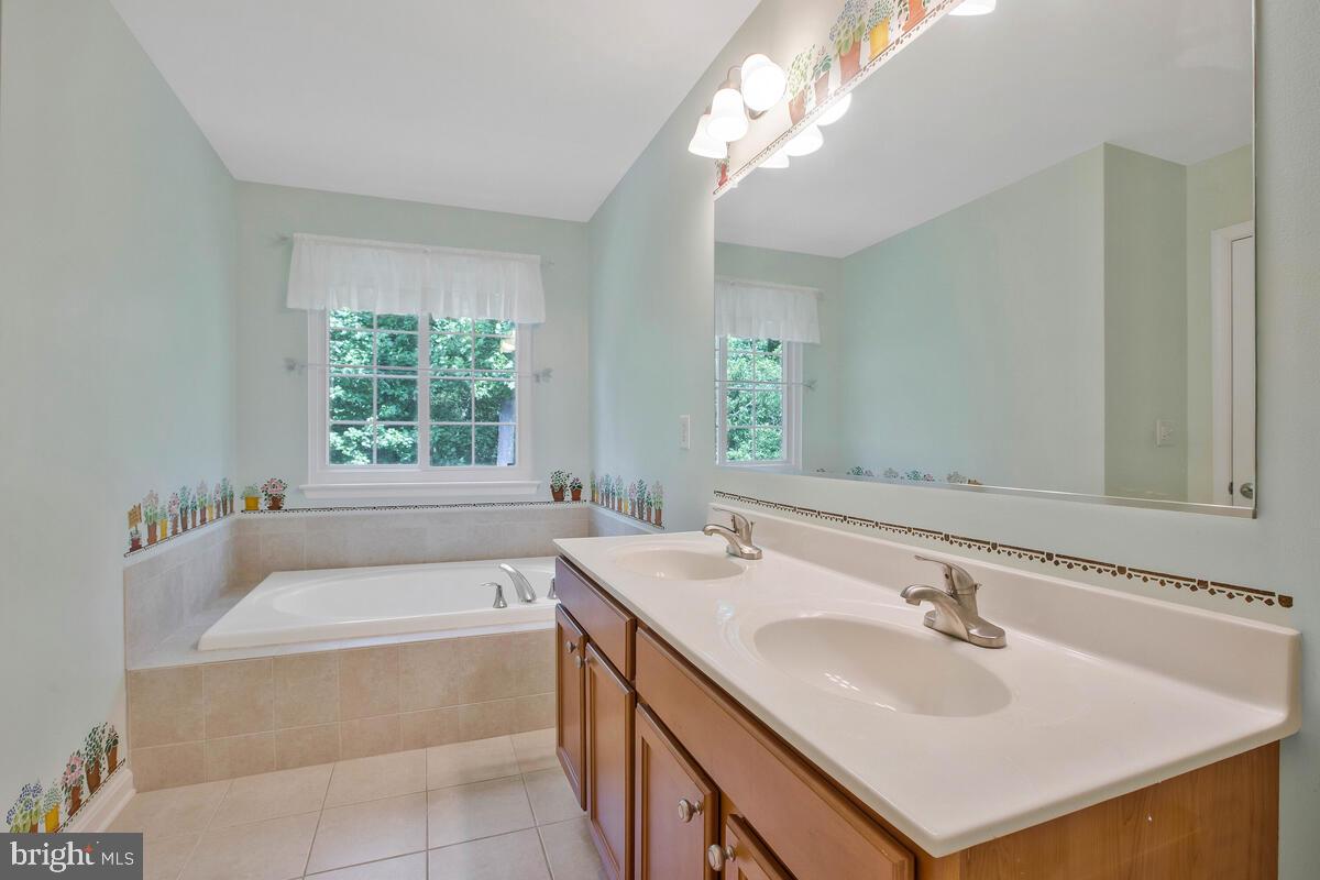 GREEN HAVEN - Residential