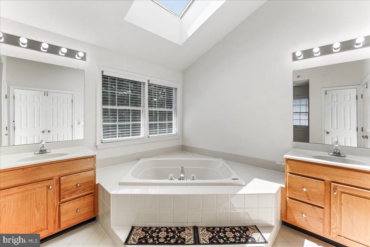 WESTTOWN CHASE - Residential