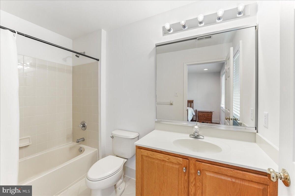 WESTTOWN CHASE - Residential