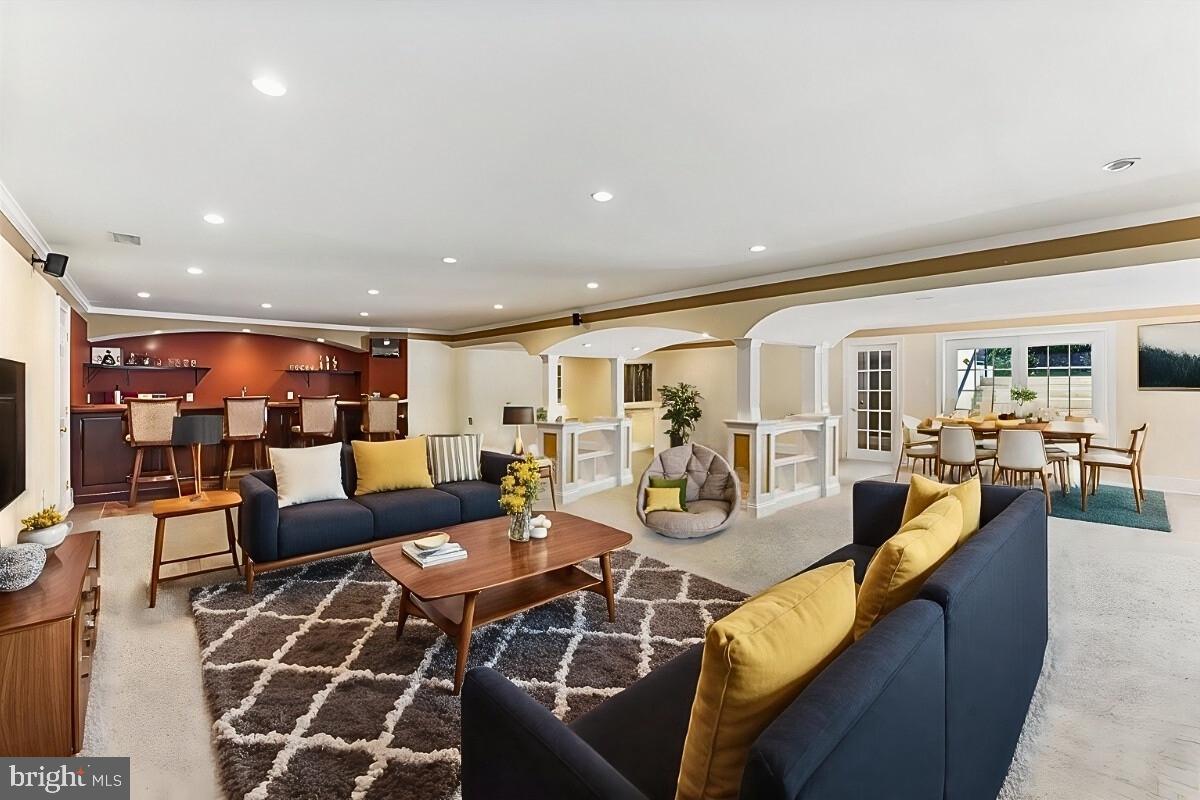 WESTTOWN CHASE - Residential