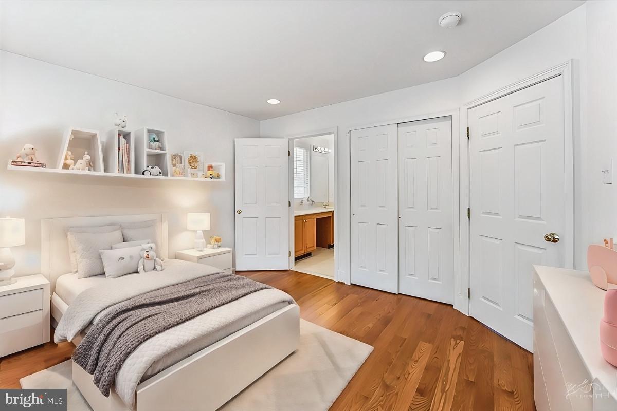 WESTTOWN CHASE - Residential