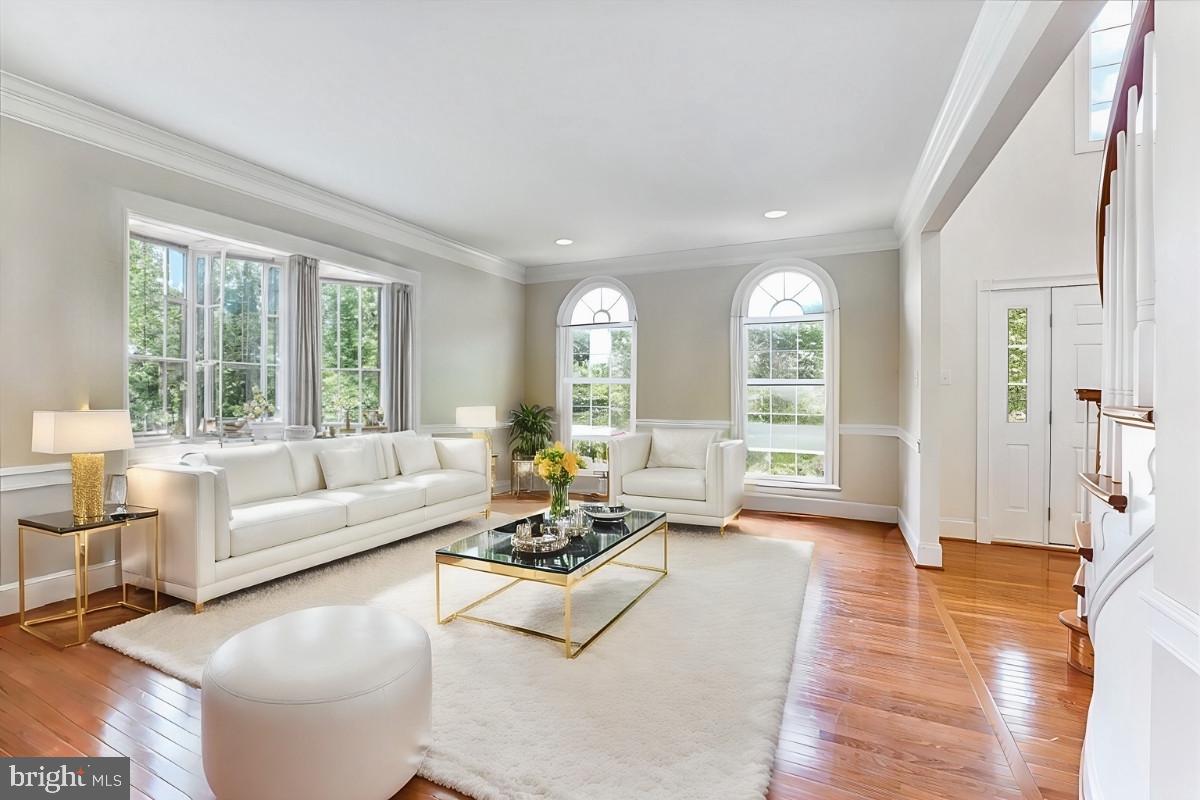 WESTTOWN CHASE - Residential