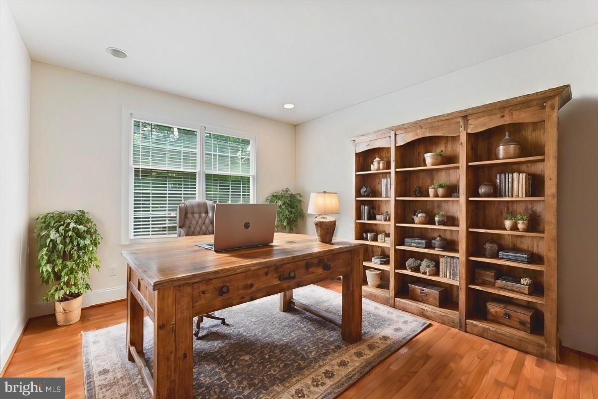 WESTTOWN CHASE - Residential