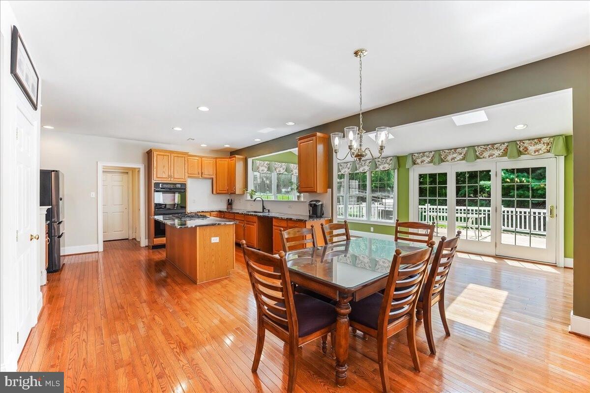 WESTTOWN CHASE - Residential