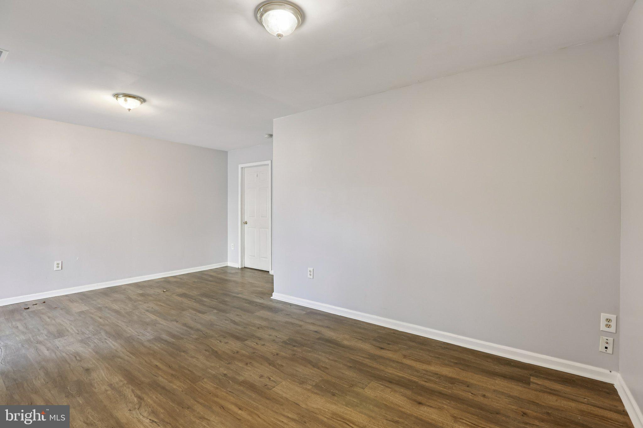 STONEY BEACH - Residential Lease