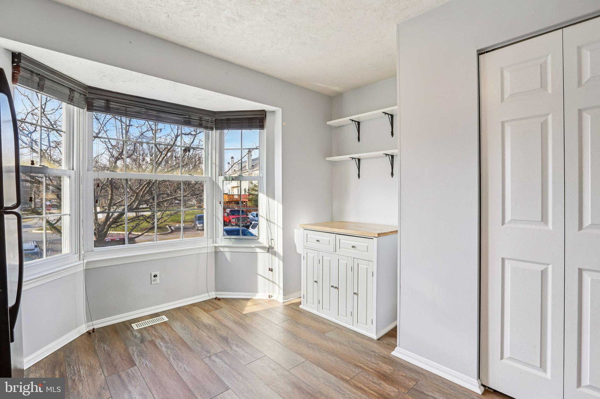 STONEY BEACH - Residential Lease