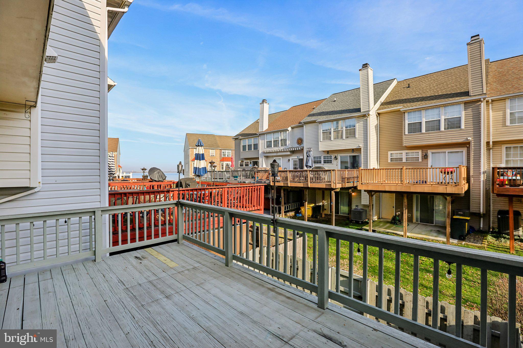 STONEY BEACH - Residential Lease