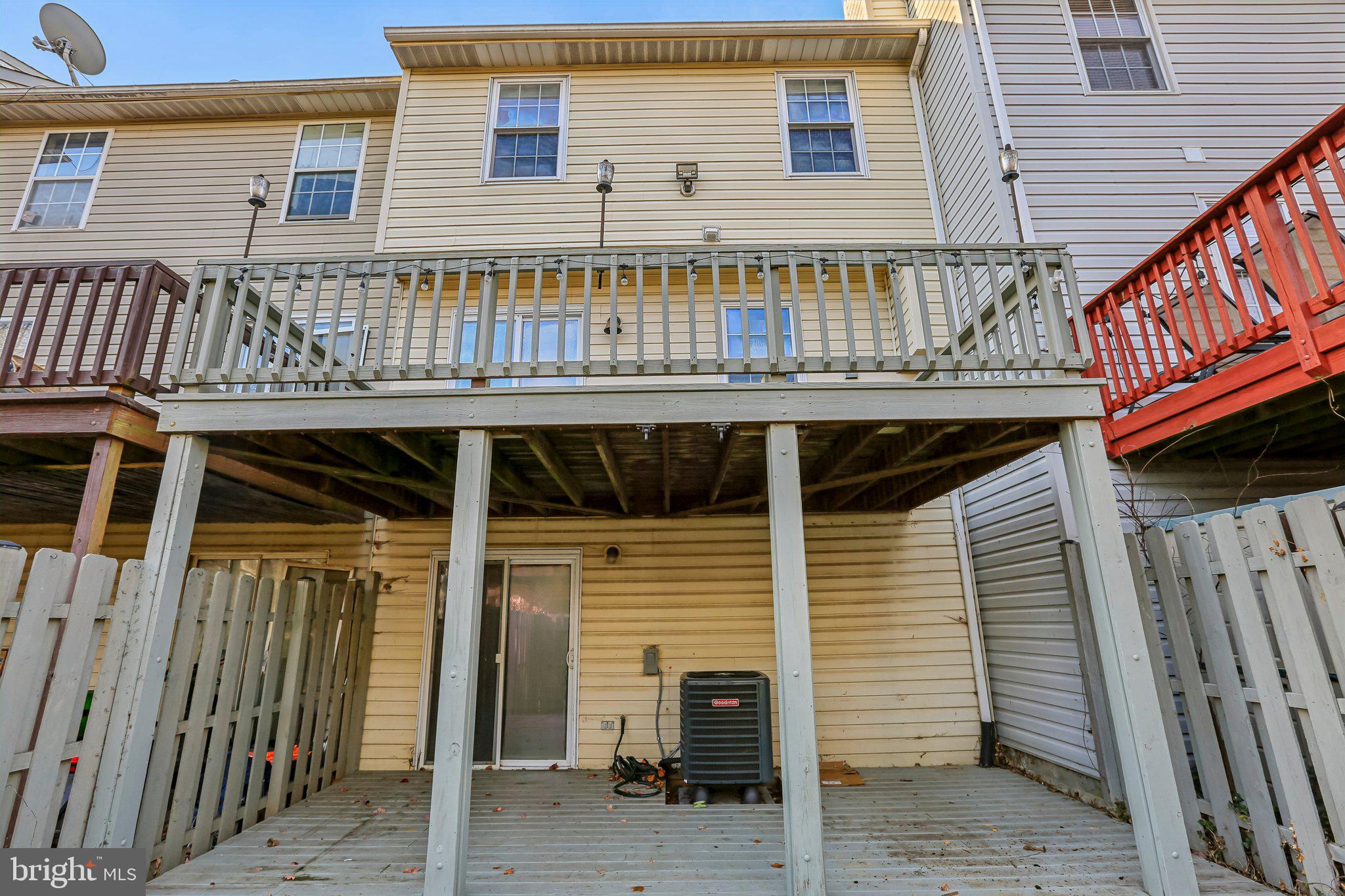 STONEY BEACH - Residential Lease