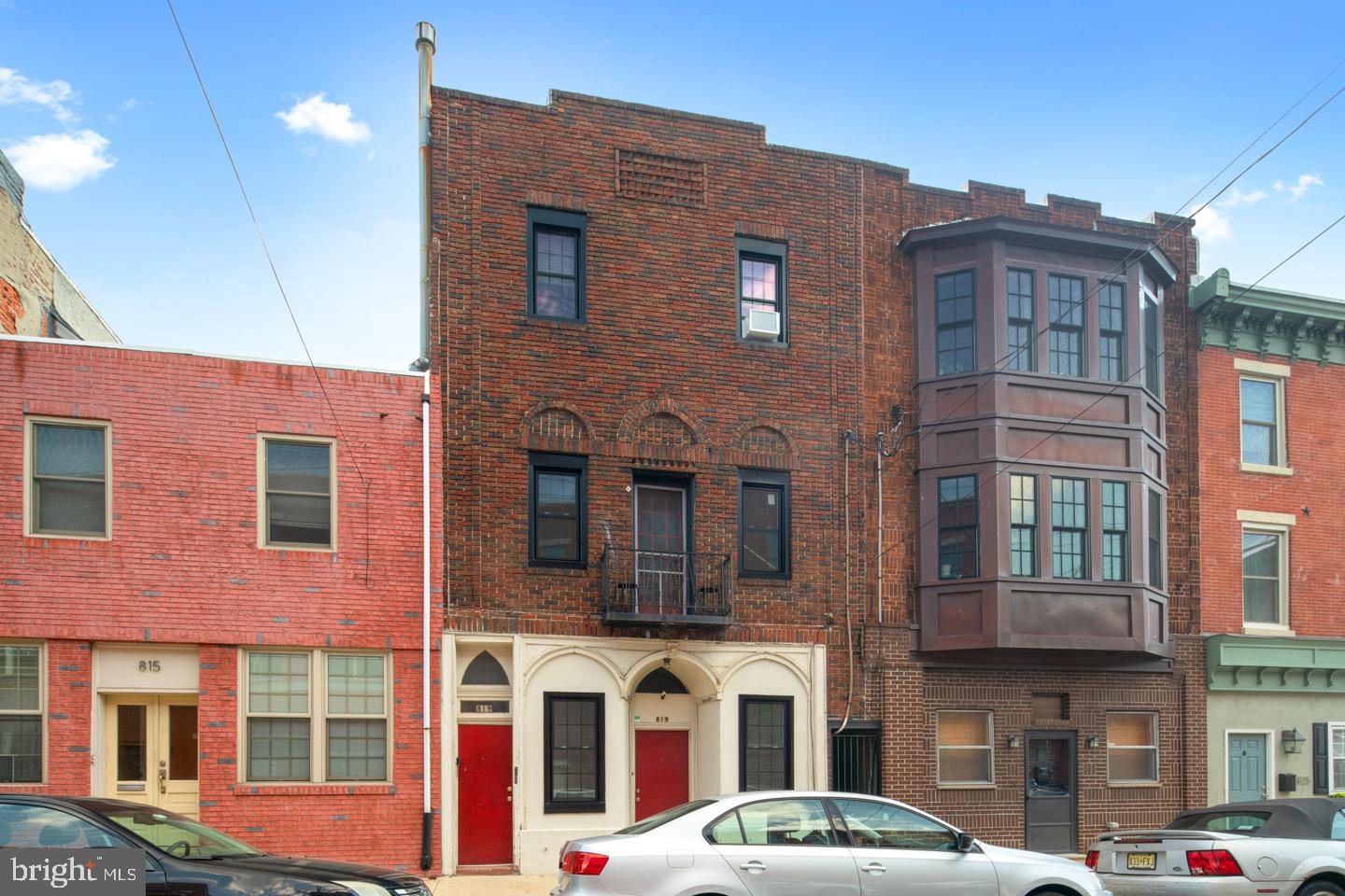 QUEEN VILLAGE - Residential Lease