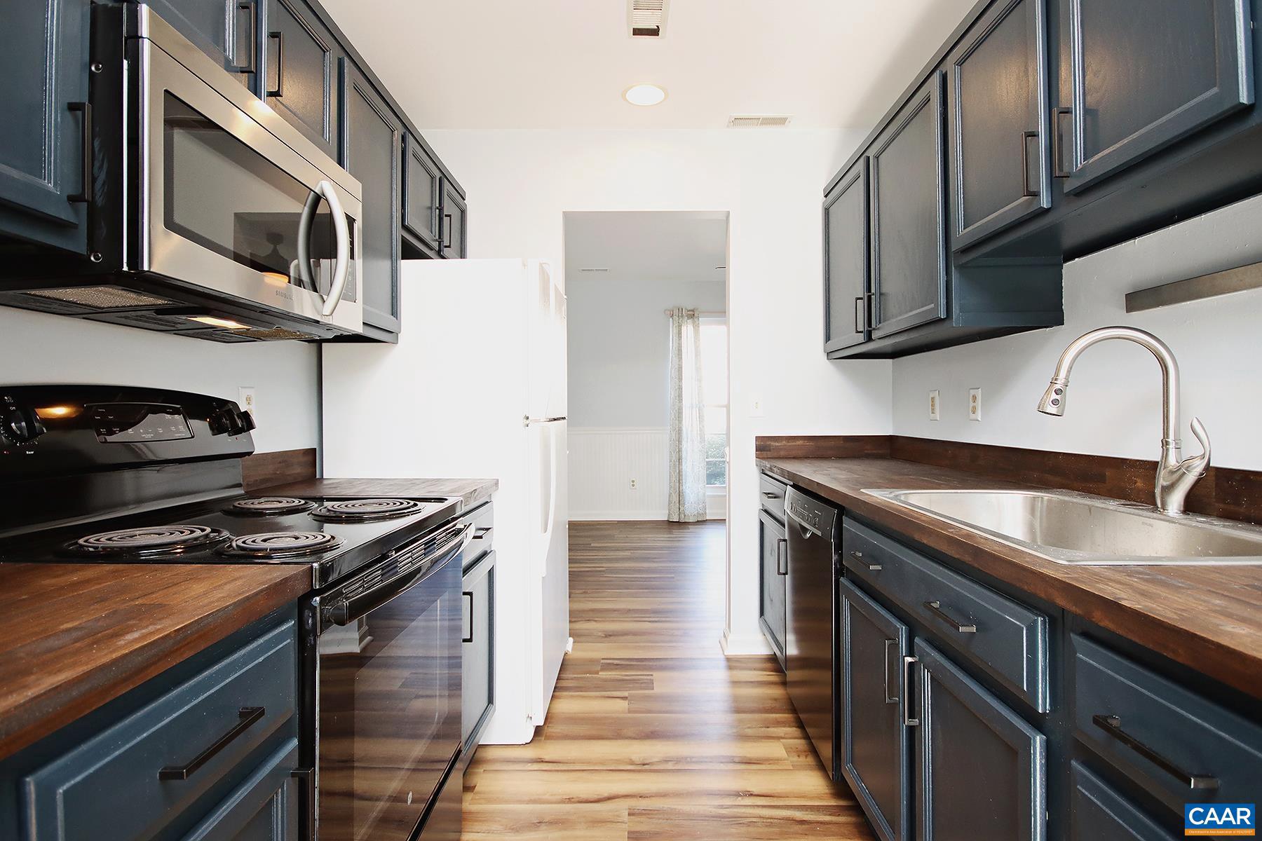 RIDGECREST - Residential Lease