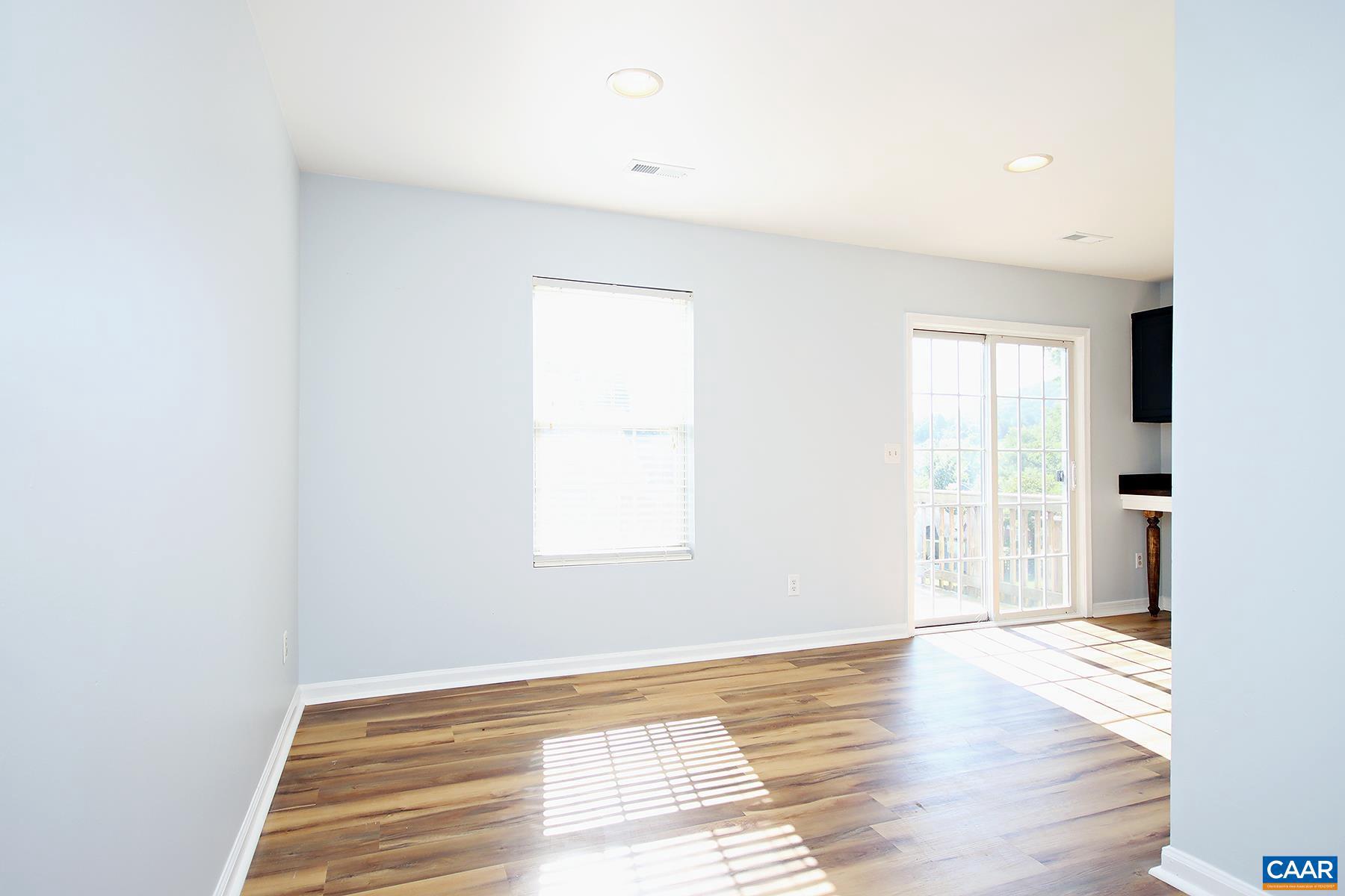 RIDGECREST - Residential Lease