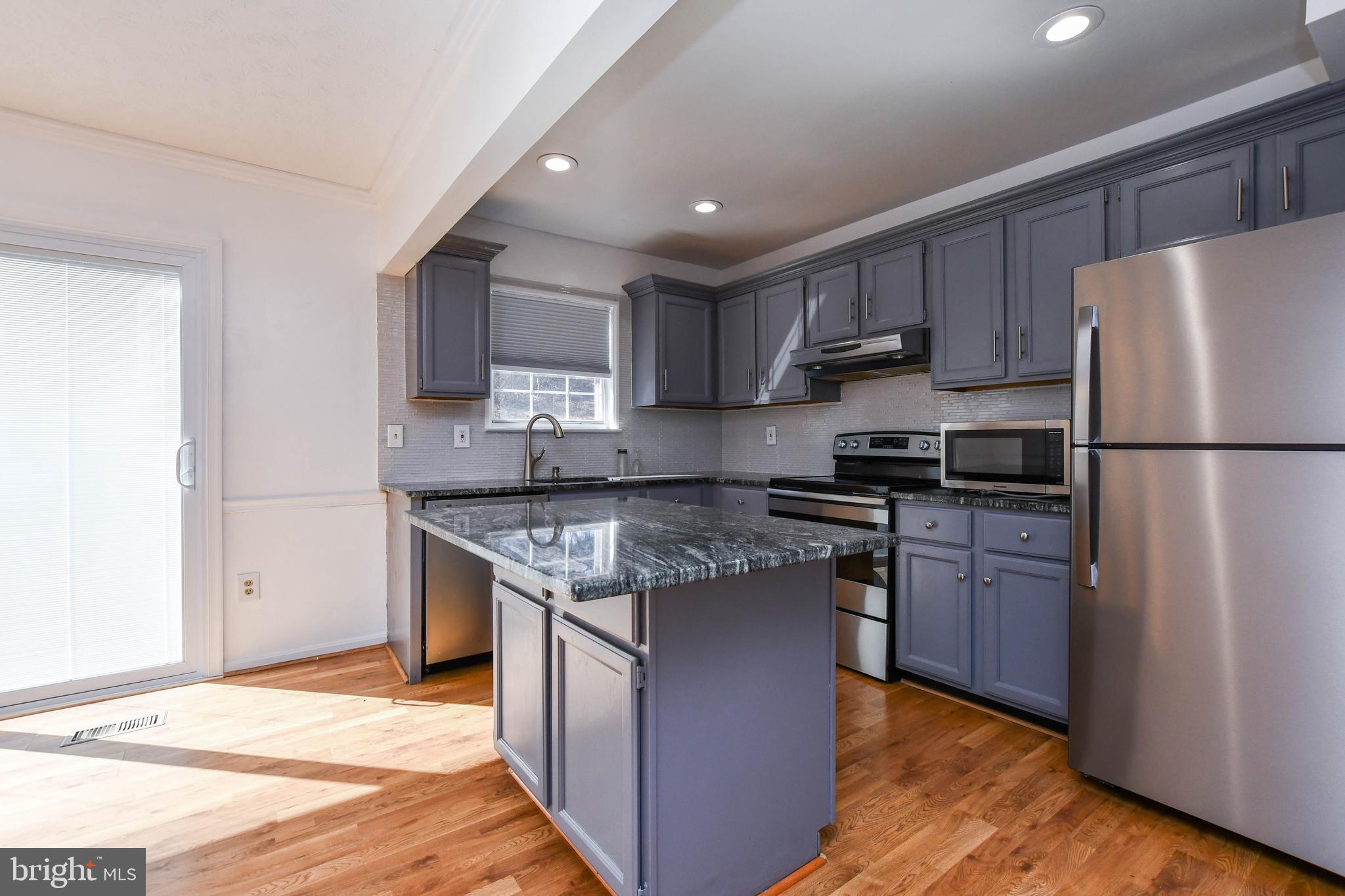 MONTGOMERY MEADOWS - Residential Lease