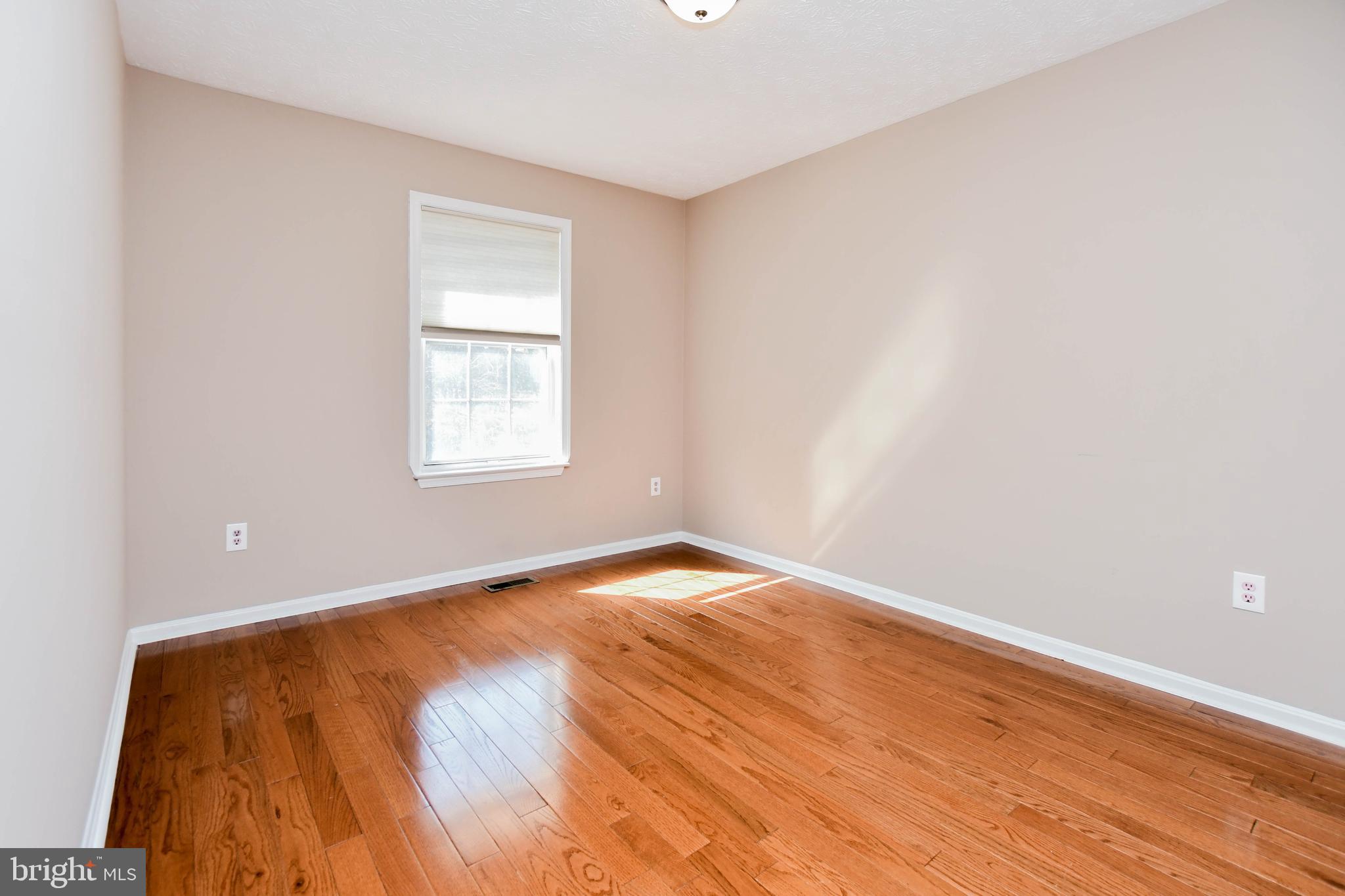 MONTGOMERY MEADOWS - Residential Lease