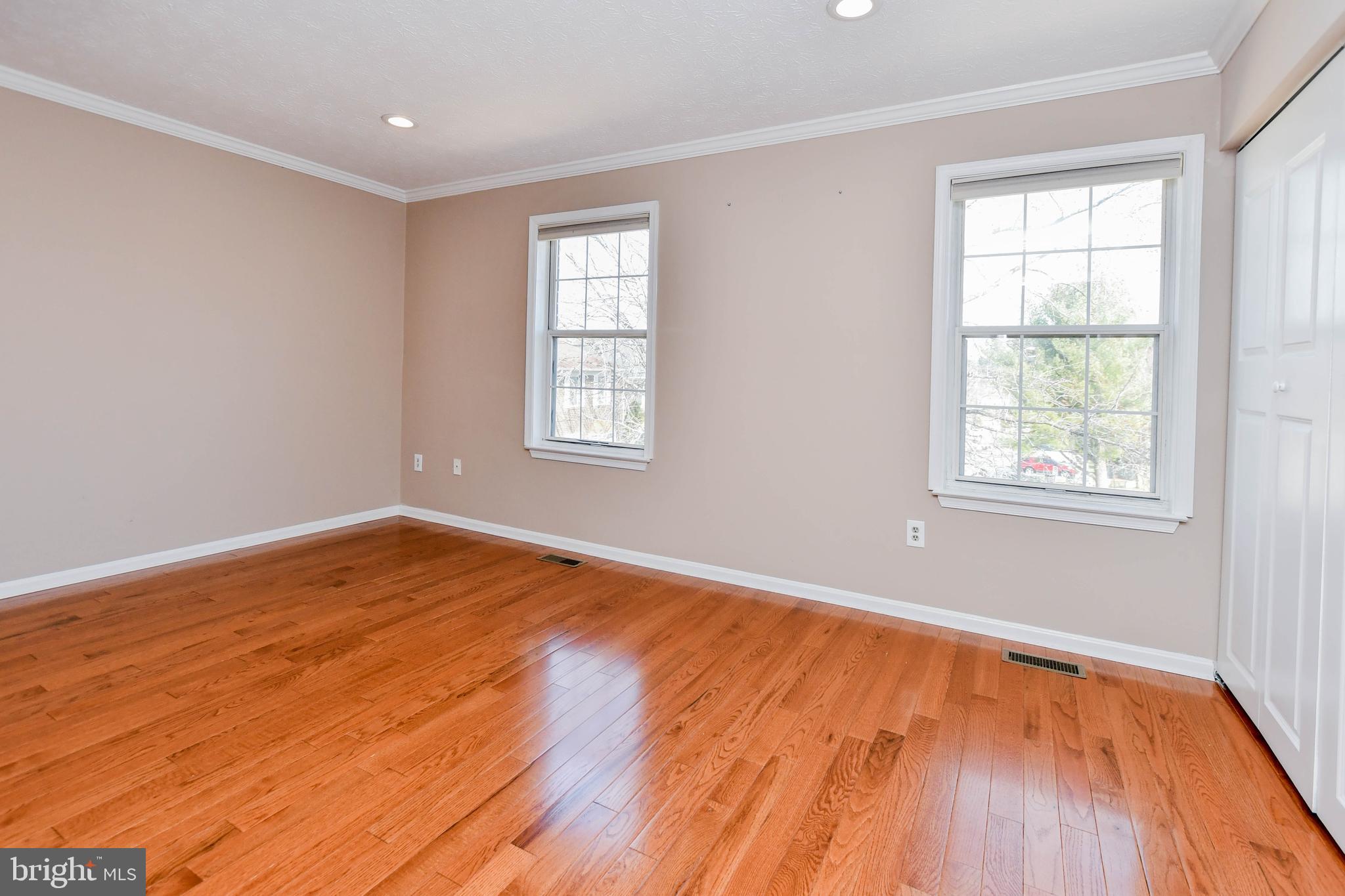 MONTGOMERY MEADOWS - Residential Lease