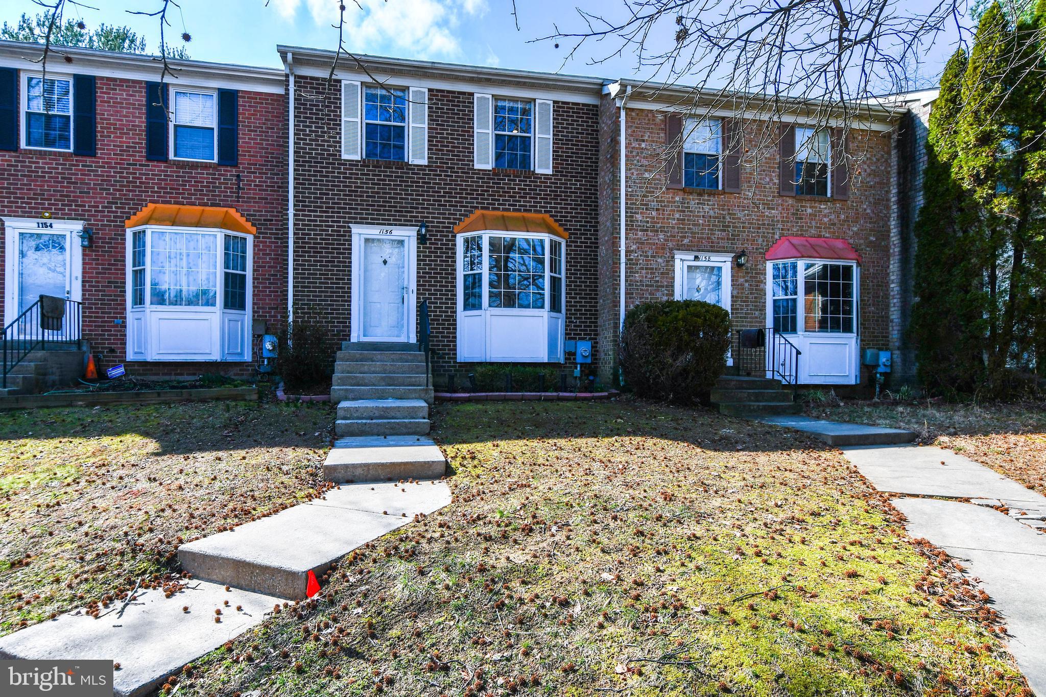 MONTGOMERY MEADOWS - Residential Lease