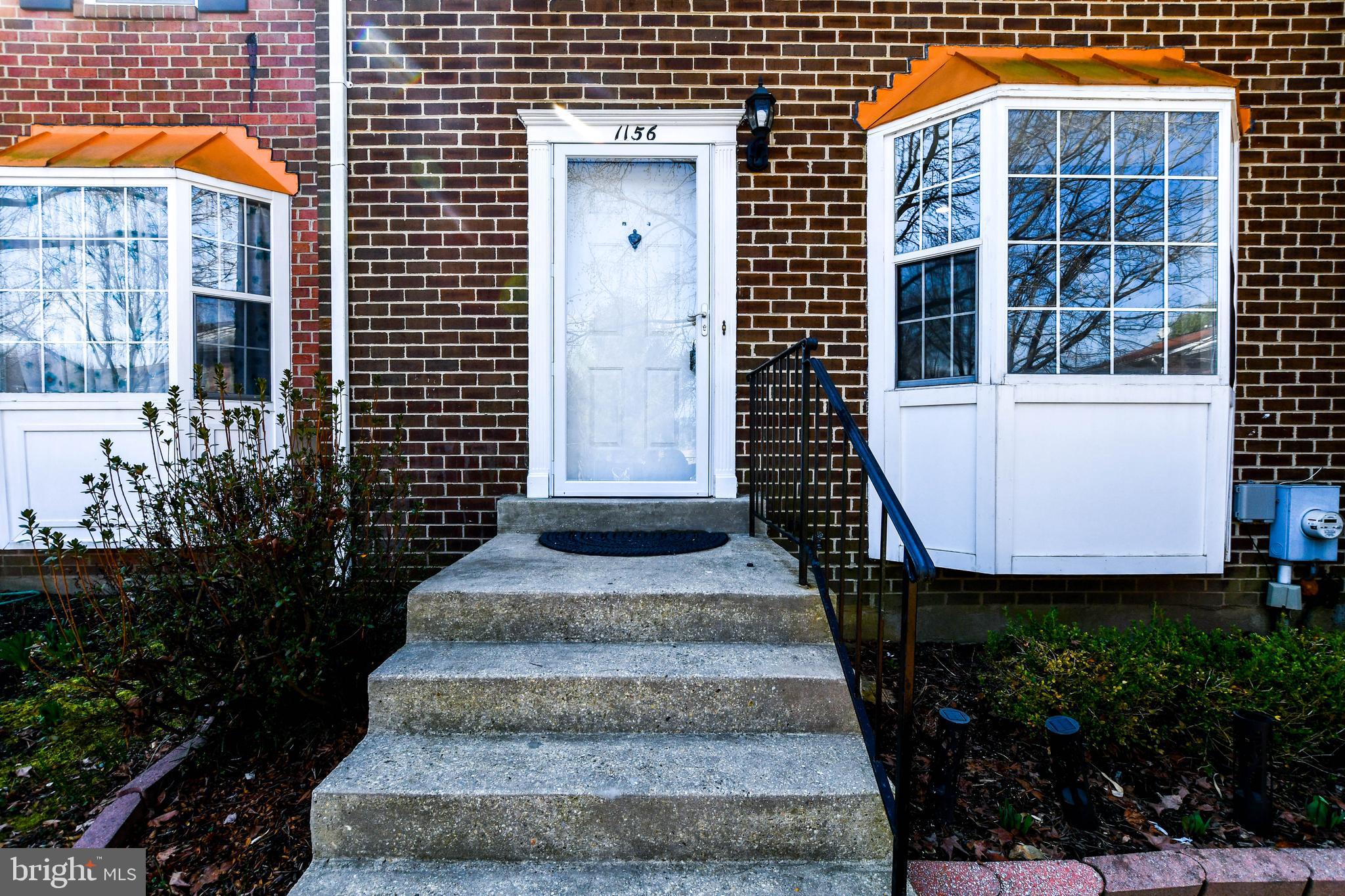 MONTGOMERY MEADOWS - Residential Lease