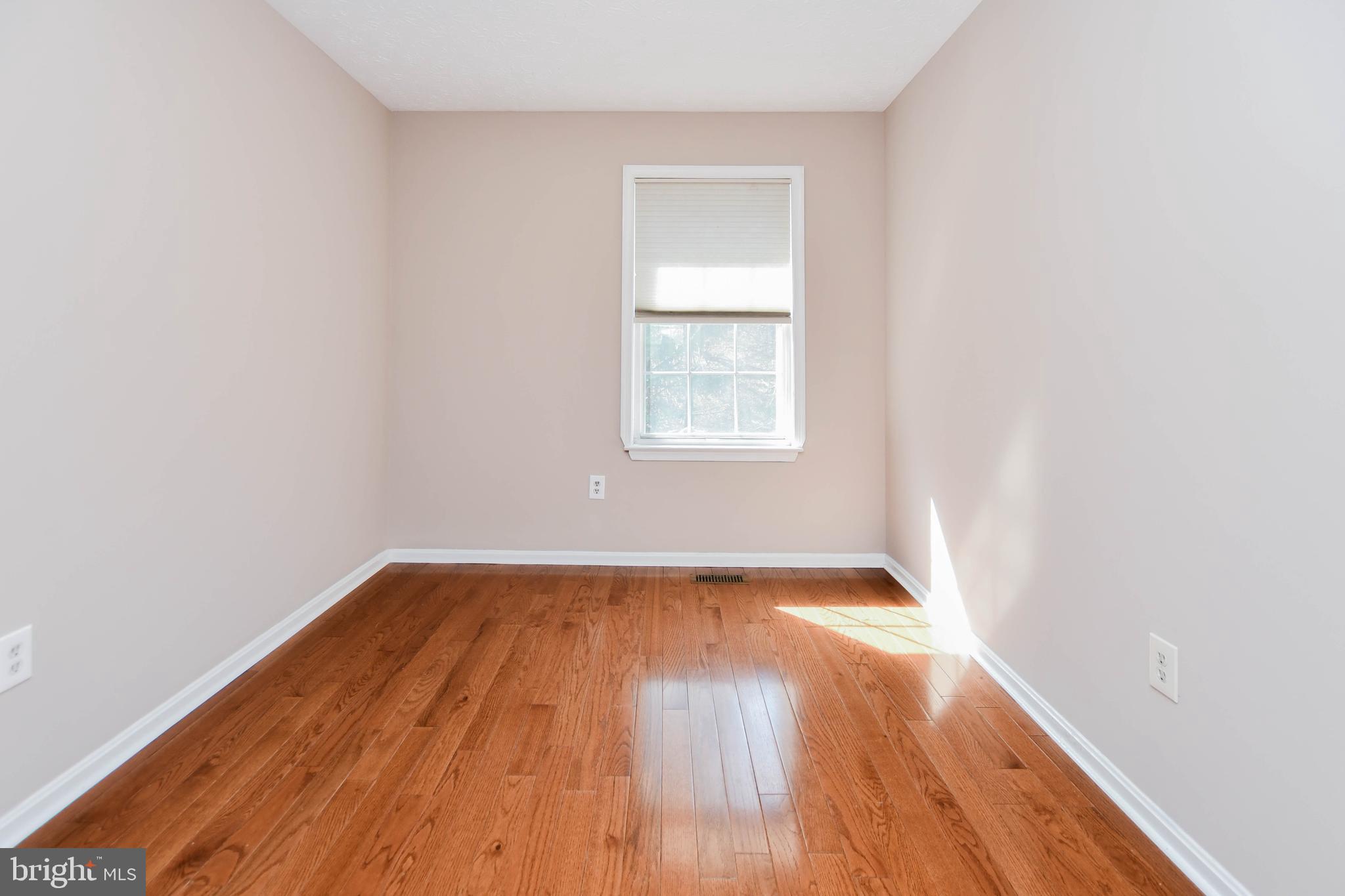 MONTGOMERY MEADOWS - Residential Lease