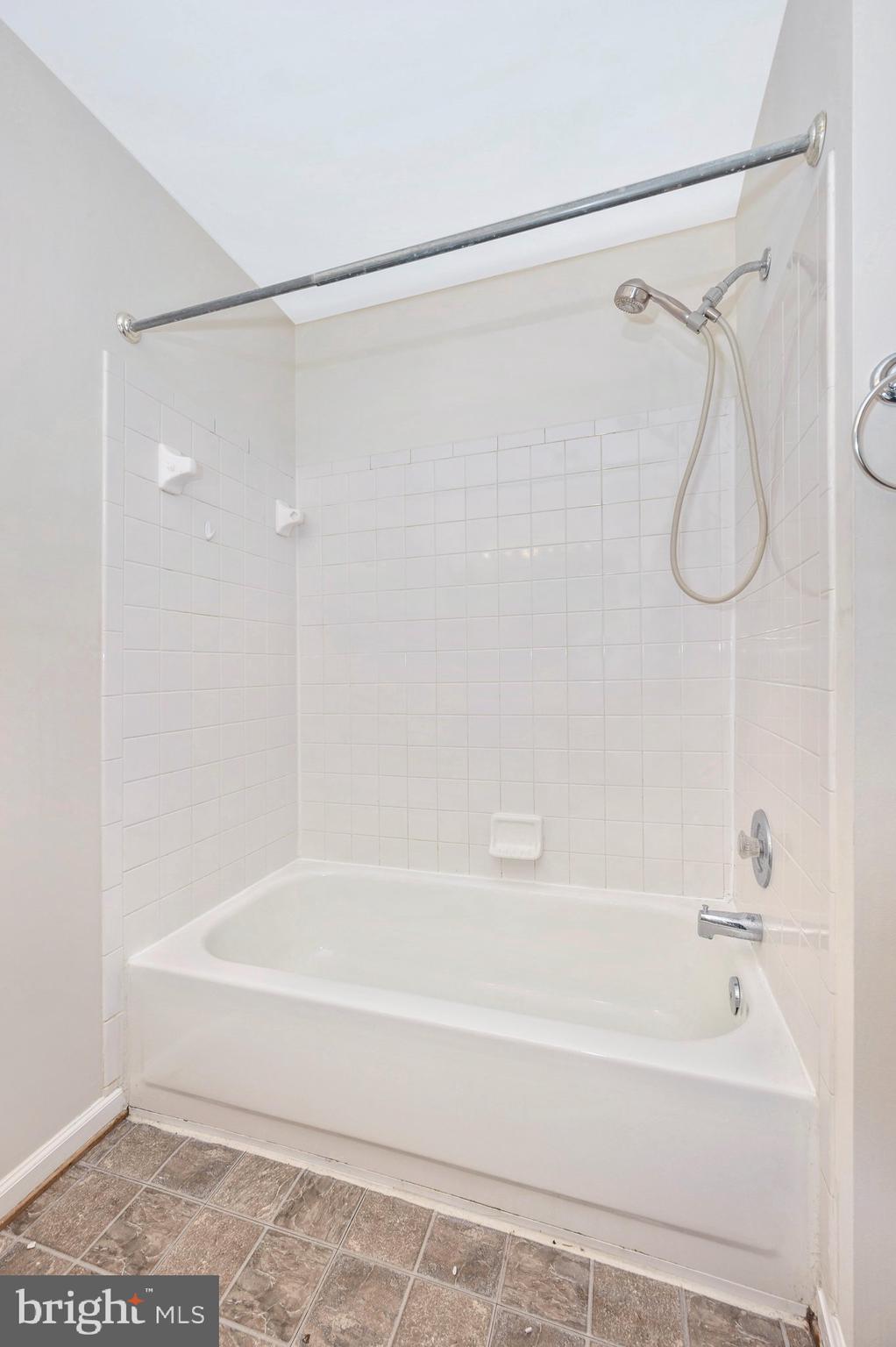 AUDUBON TERRACE VILLAS - Residential Lease