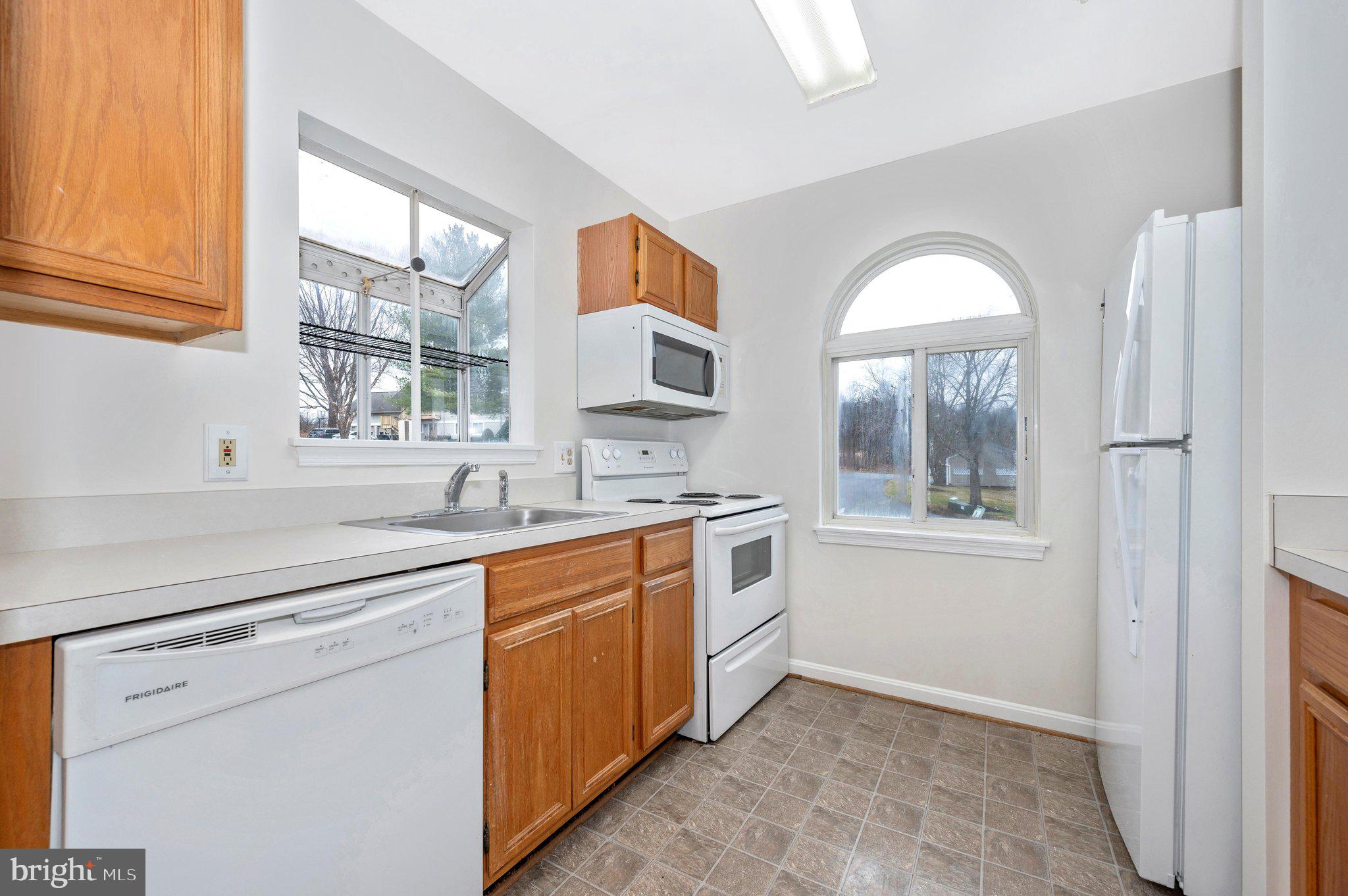 AUDUBON TERRACE VILLAS - Residential Lease