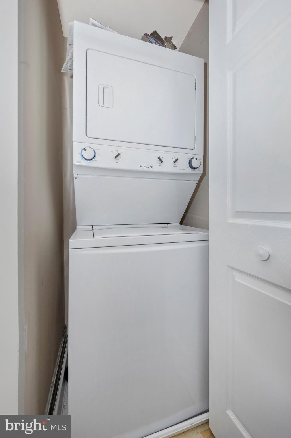 AUDUBON TERRACE VILLAS - Residential Lease