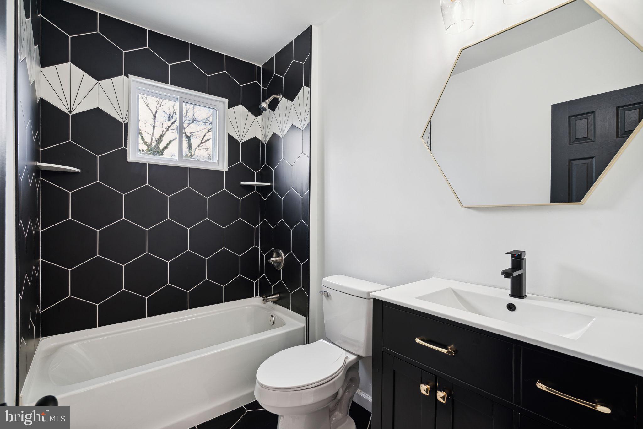 BRIDESBURG - Residential