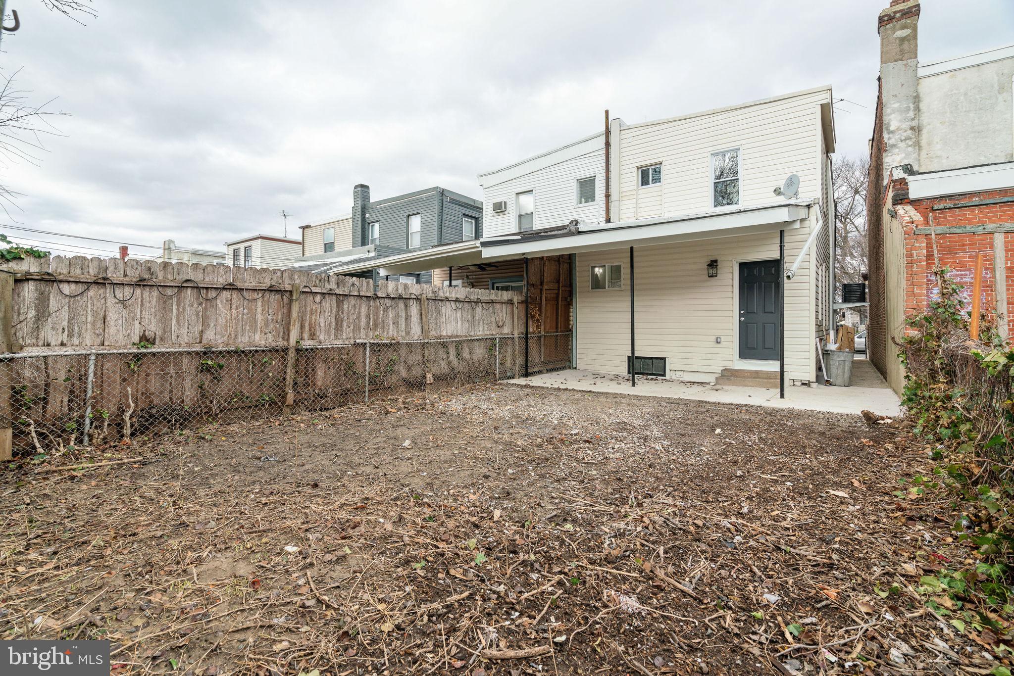 BRIDESBURG - Residential