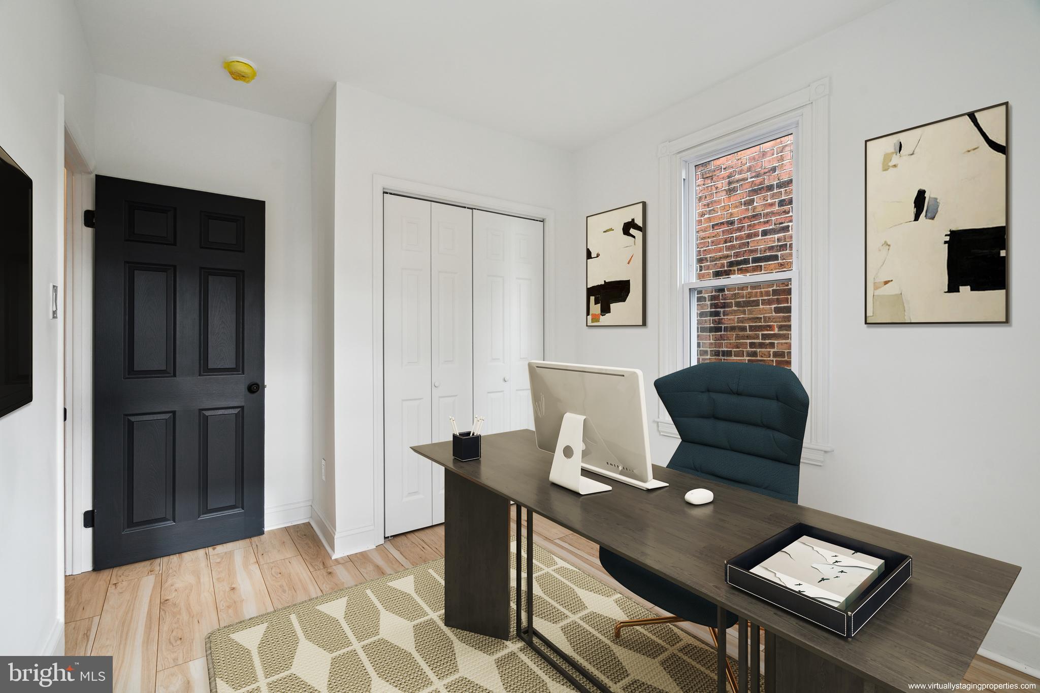 BRIDESBURG - Residential