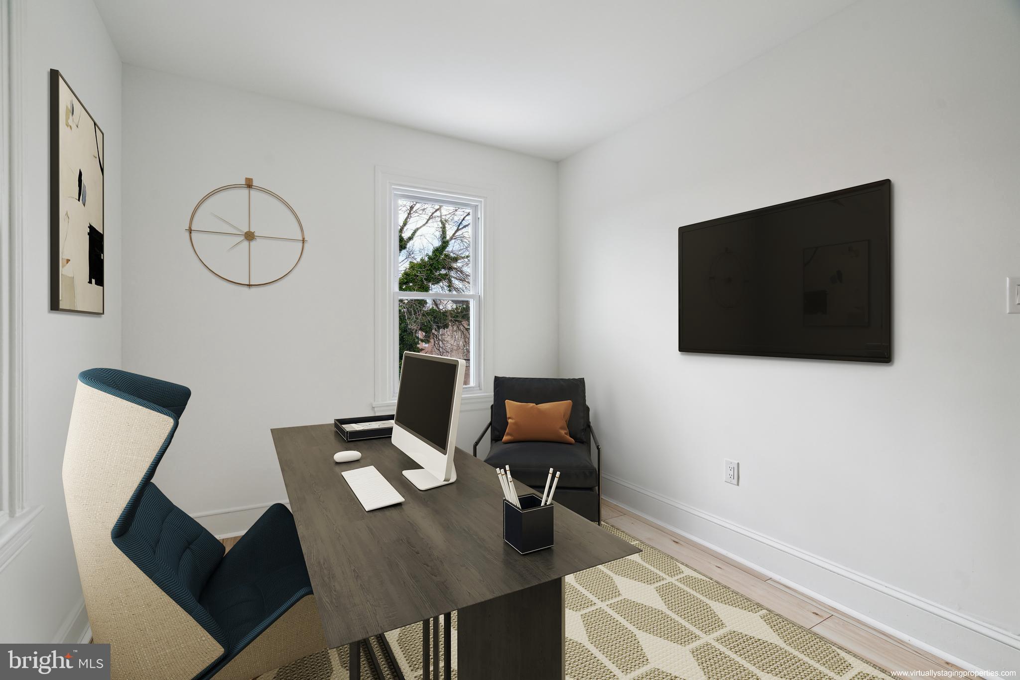 BRIDESBURG - Residential