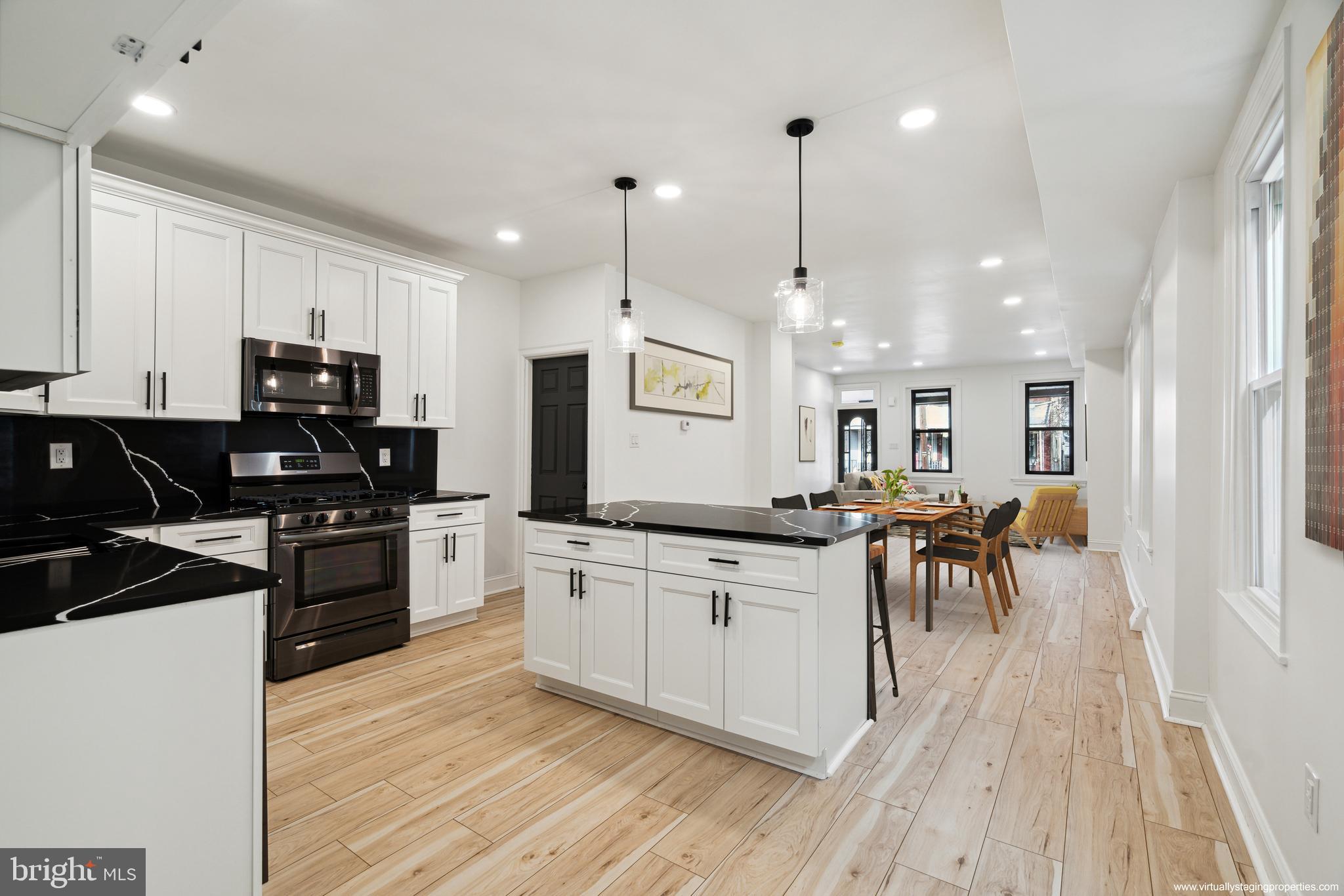 BRIDESBURG - Residential