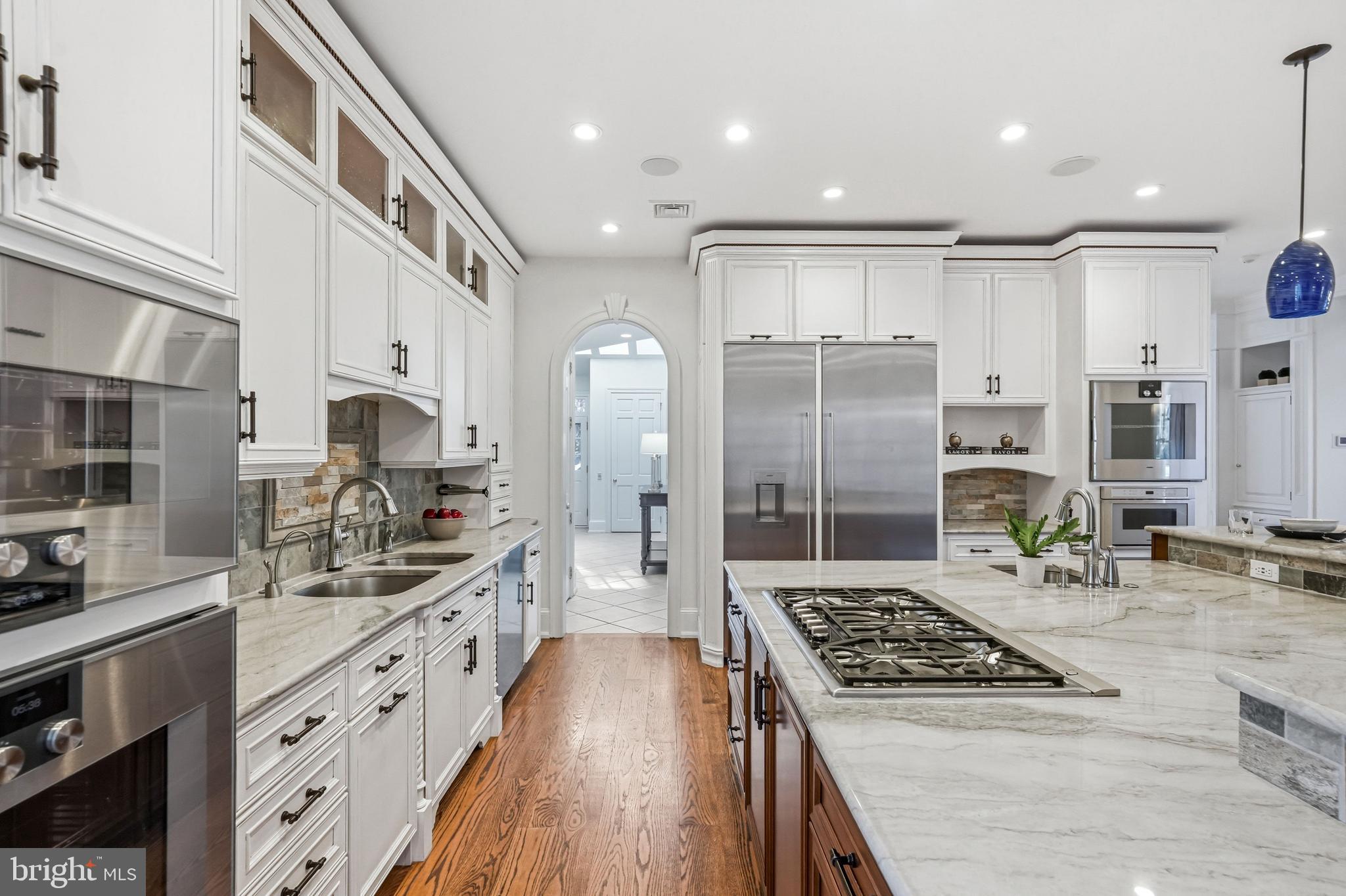 MERION GOLF ESTATES - Residential