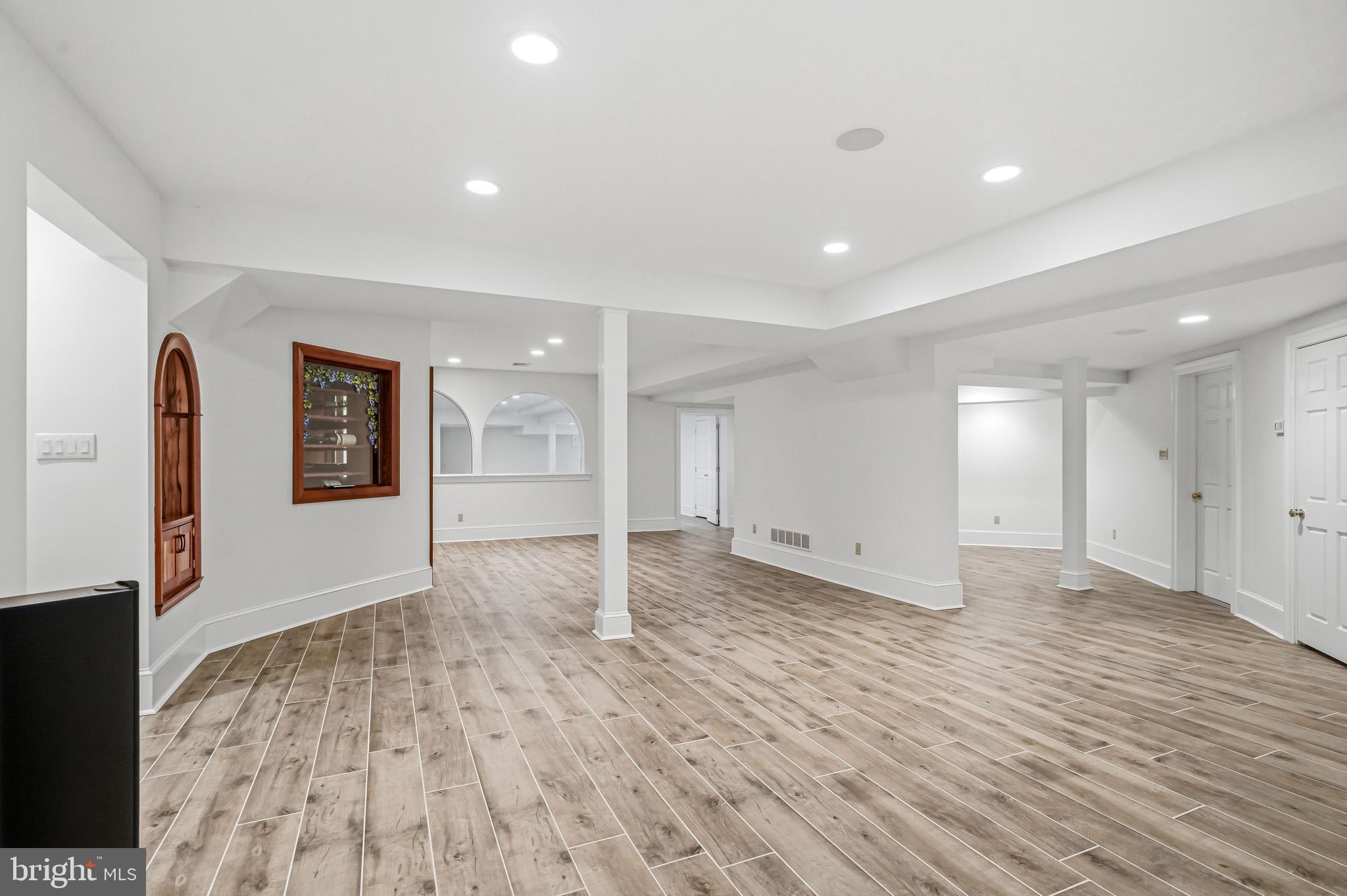 MERION GOLF ESTATES - Residential