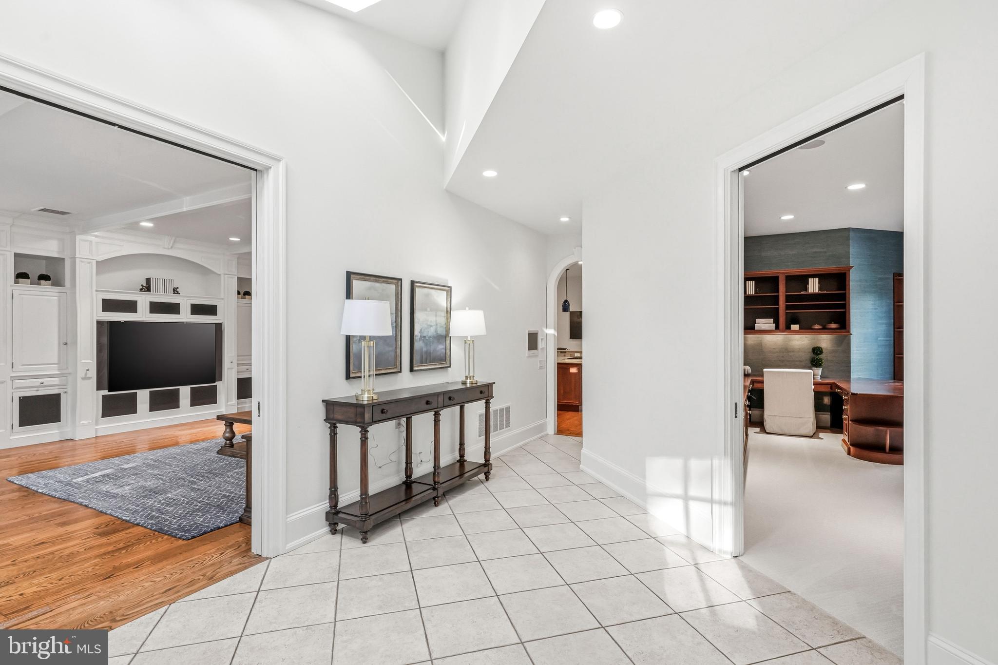 MERION GOLF ESTATES - Residential