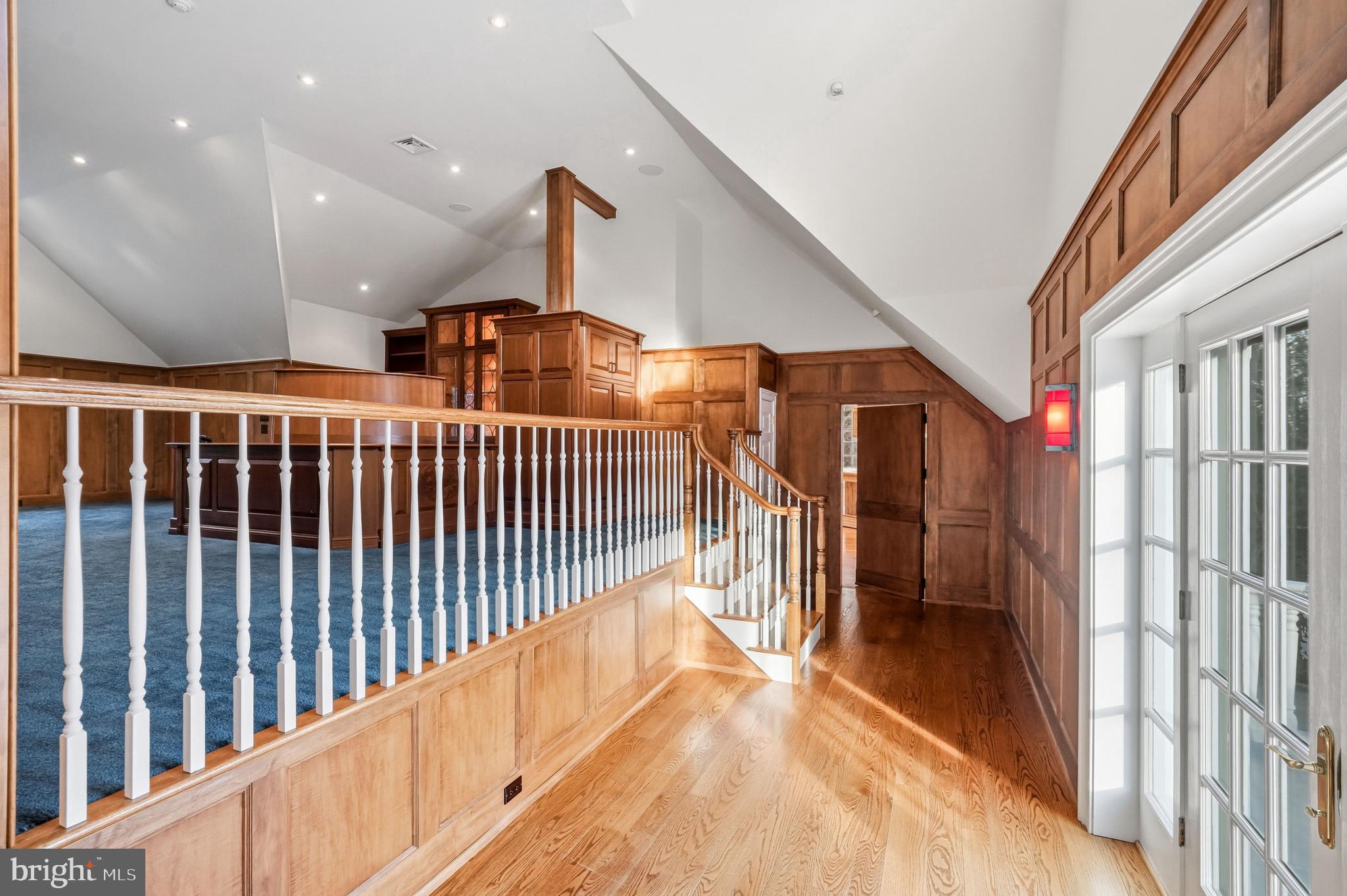 MERION GOLF ESTATES - Residential