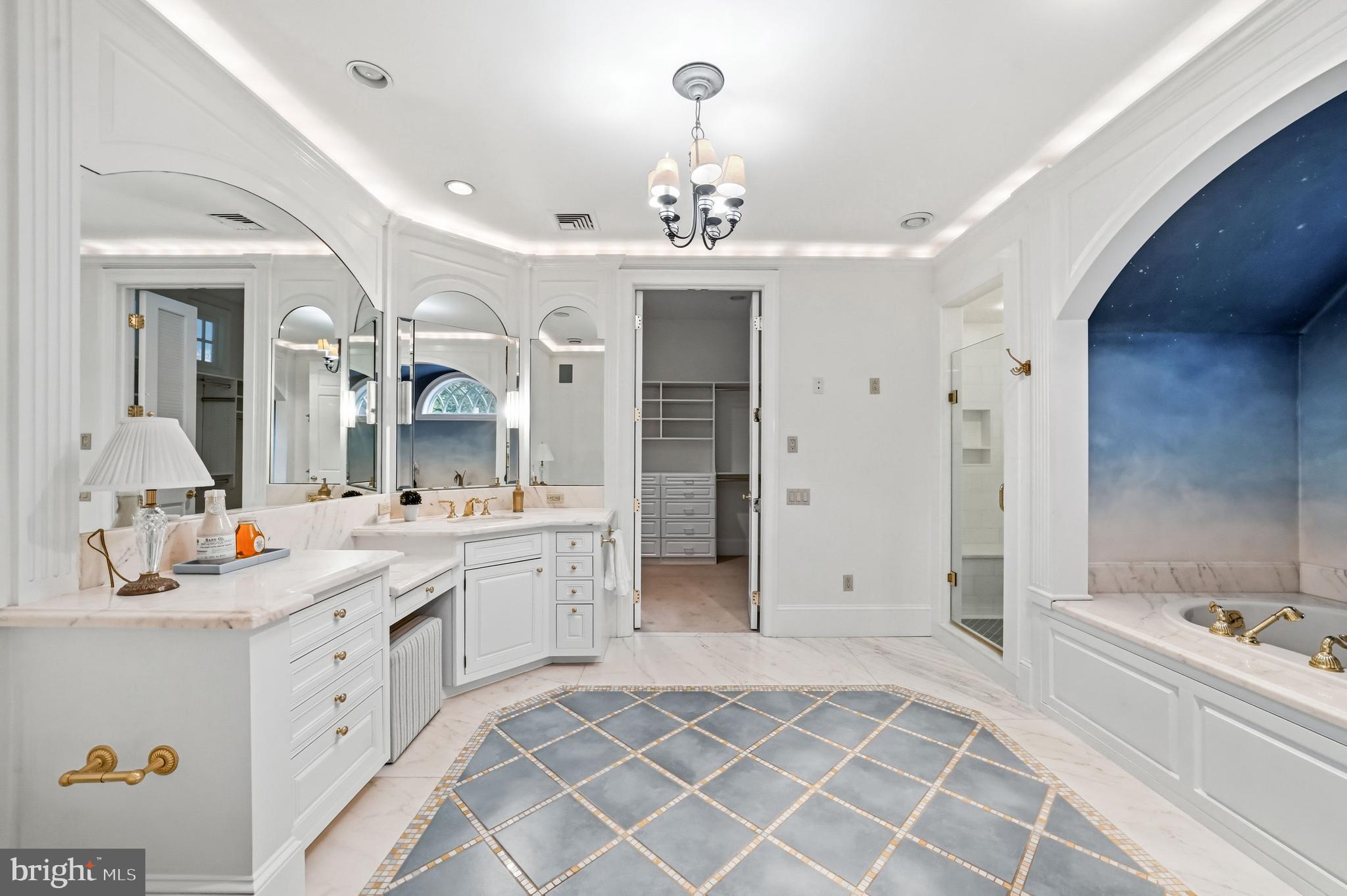 MERION GOLF ESTATES - Residential