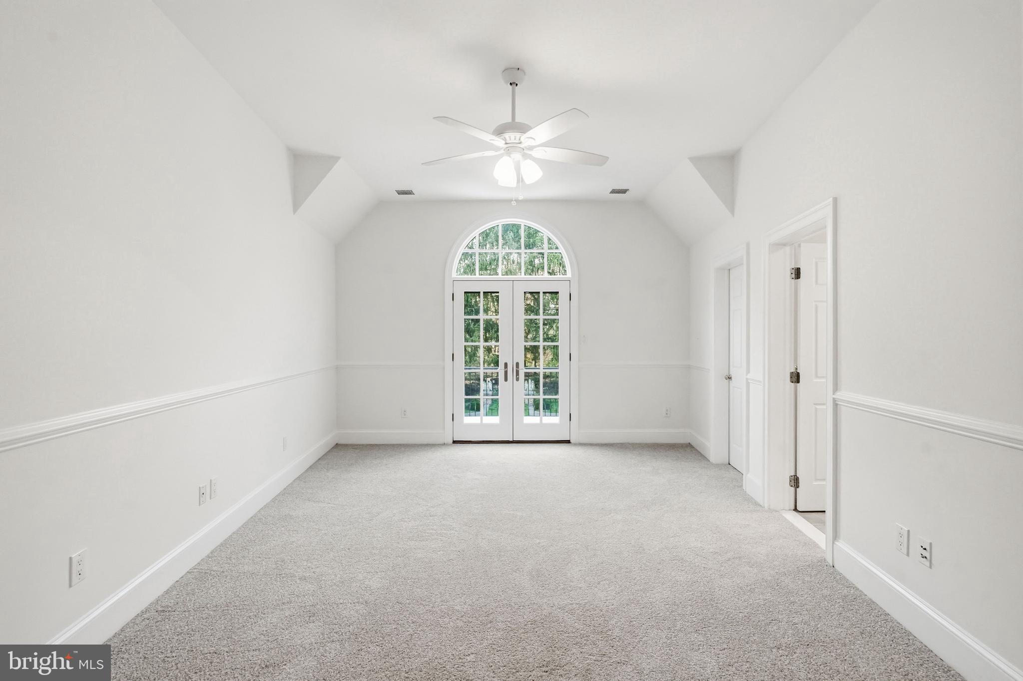 MERION GOLF ESTATES - Residential