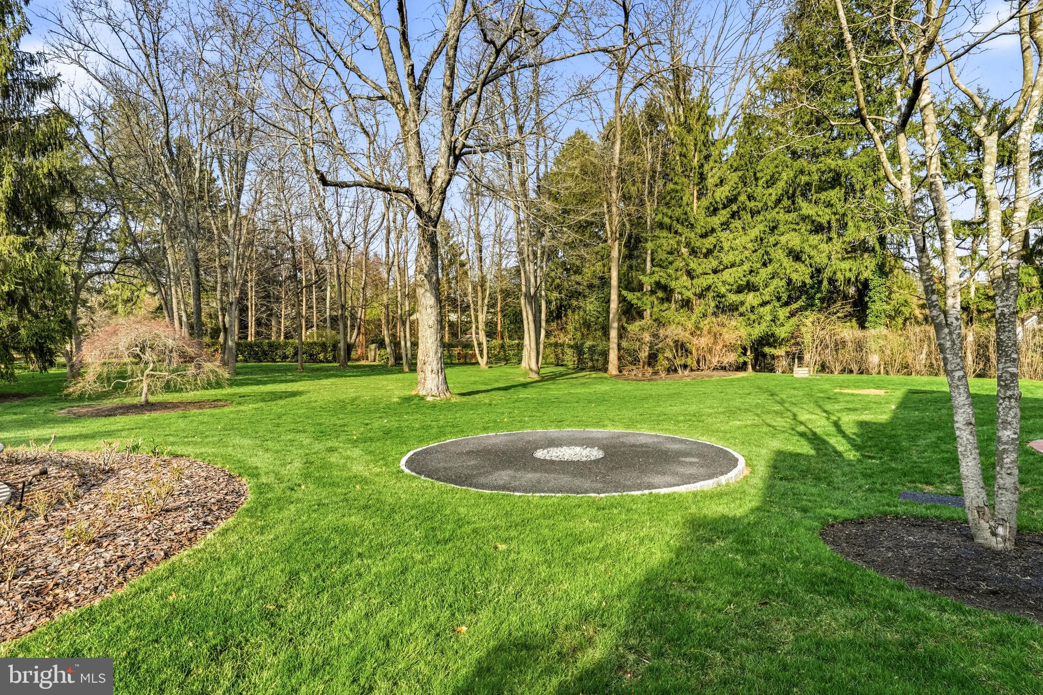 MERION GOLF ESTATES - Residential