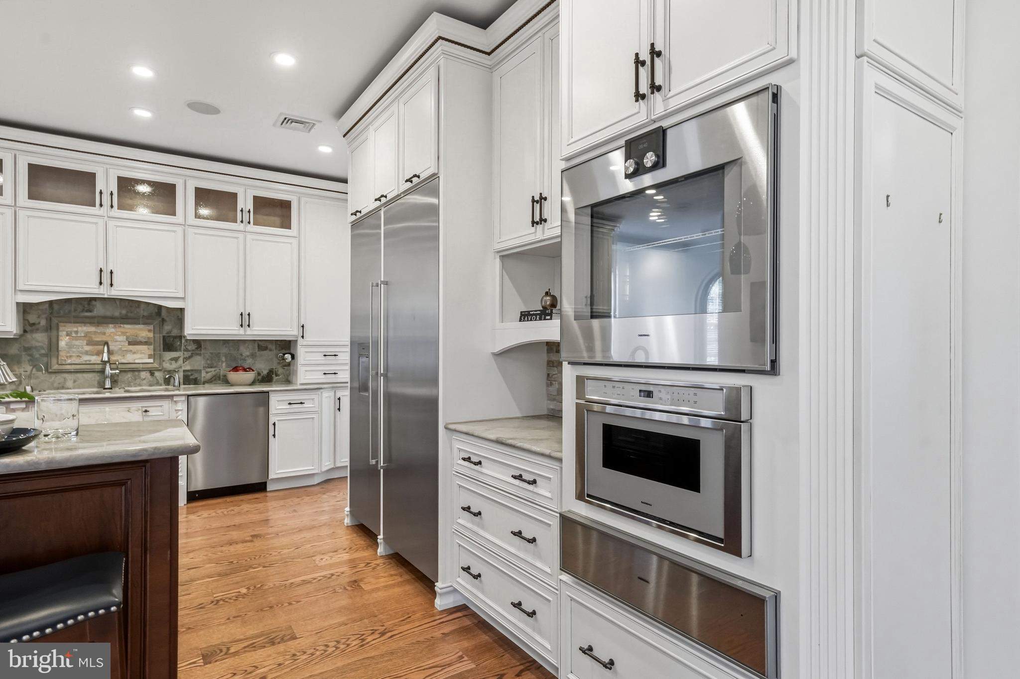 MERION GOLF ESTATES - Residential