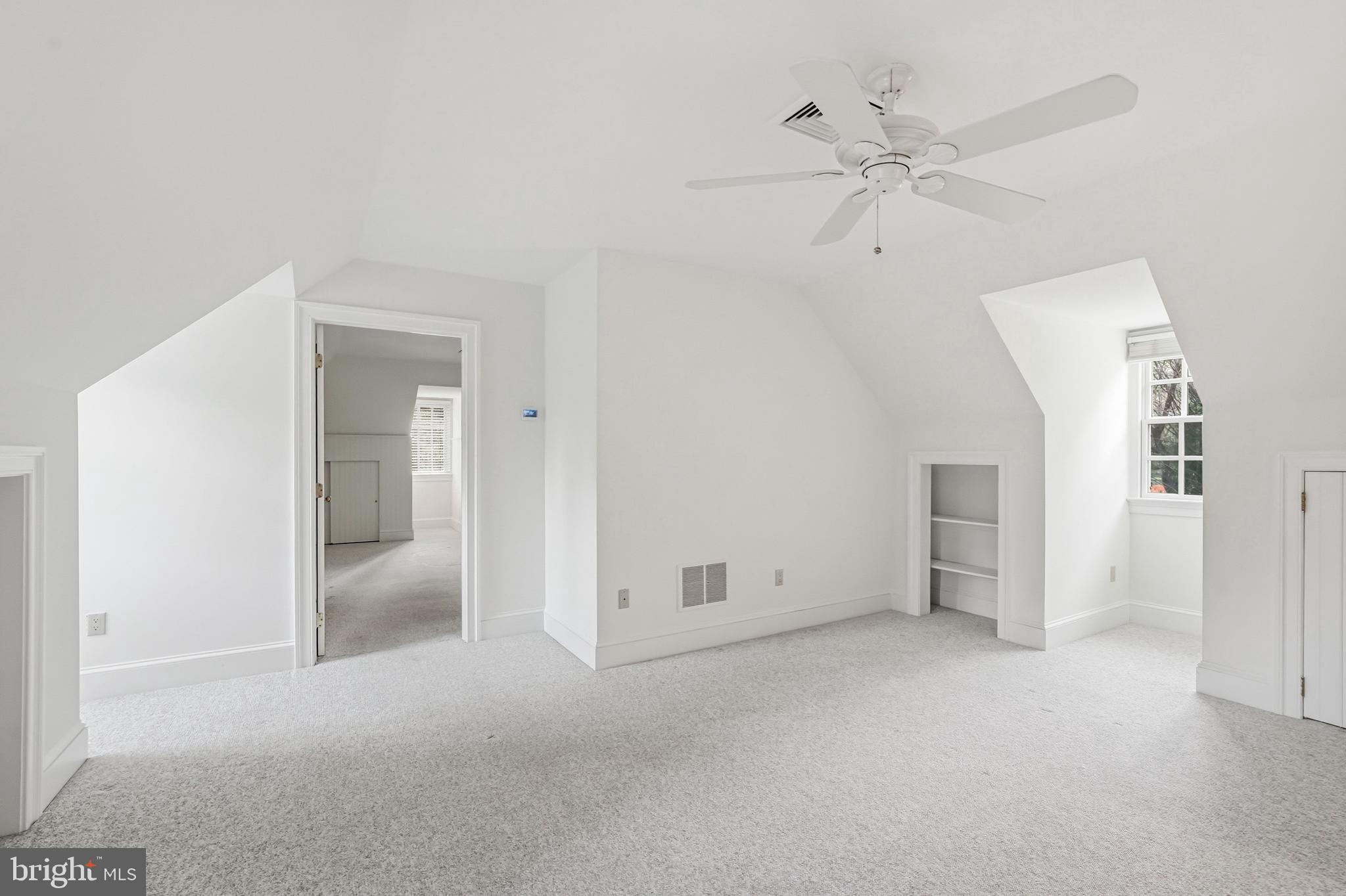 MERION GOLF ESTATES - Residential