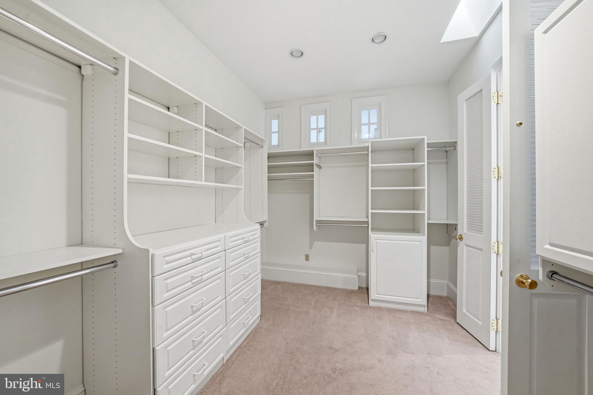 MERION GOLF ESTATES - Residential