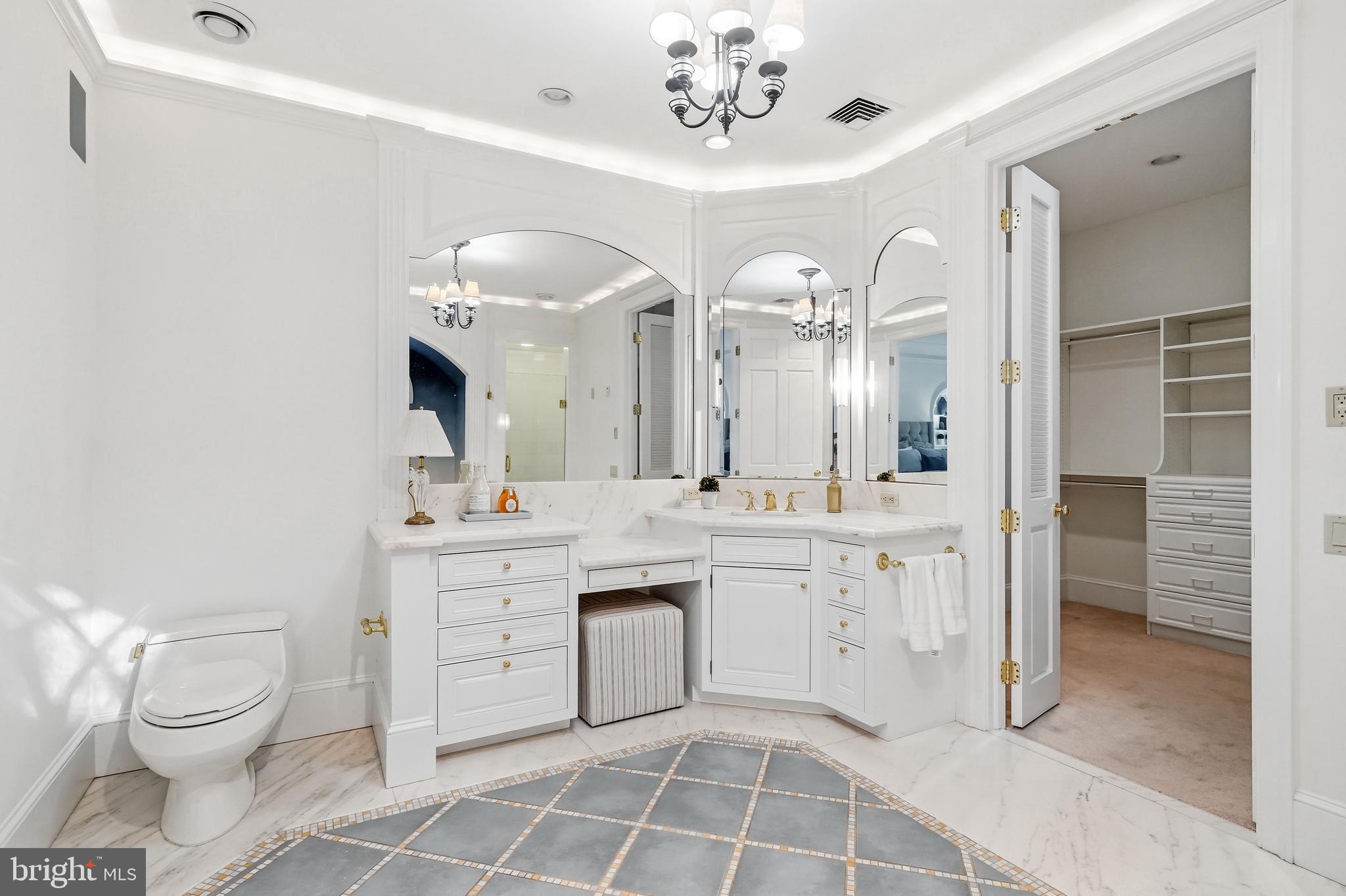 MERION GOLF ESTATES - Residential