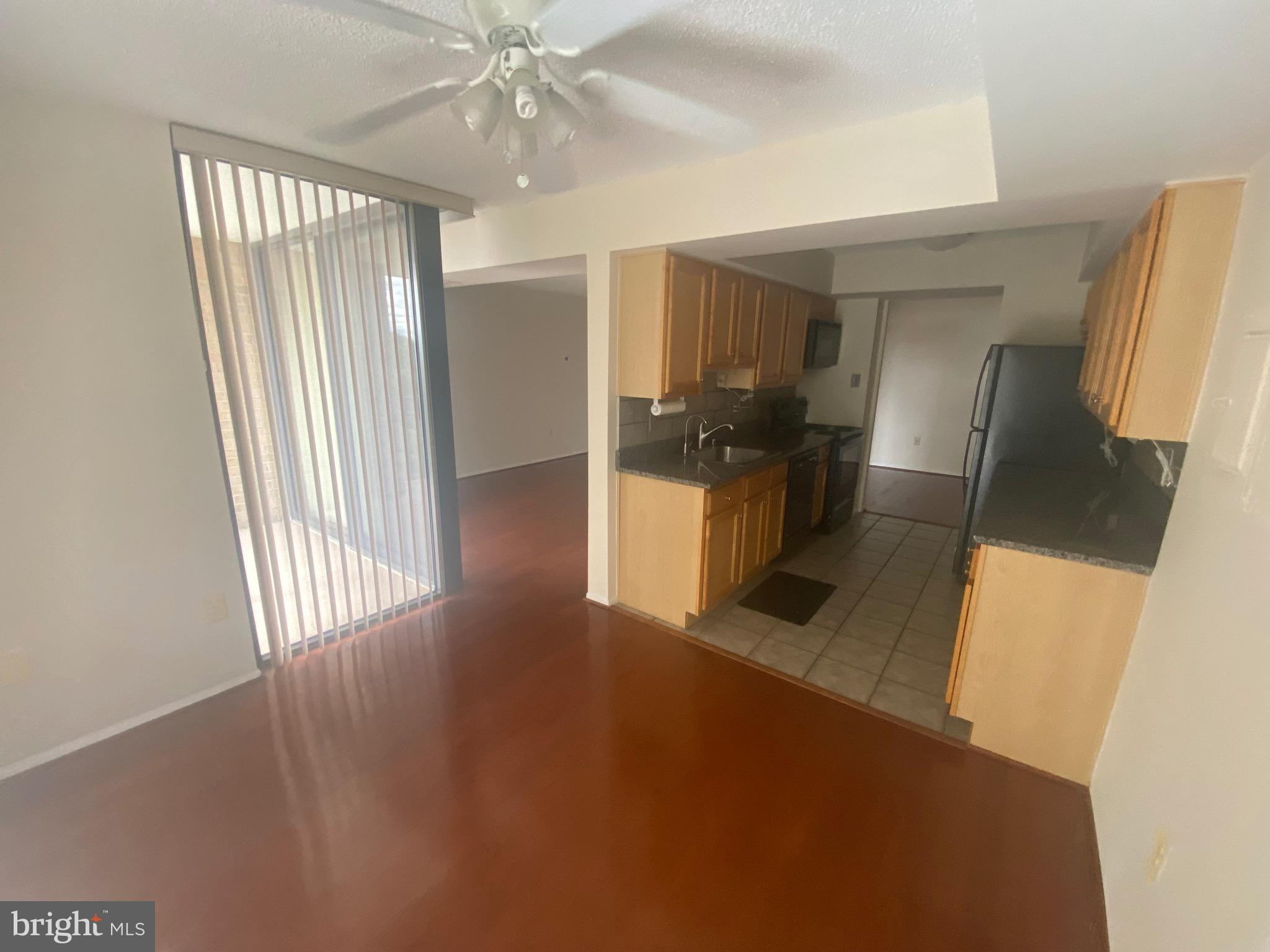 4500 S FOUR MILE RUN DRIVE 1212