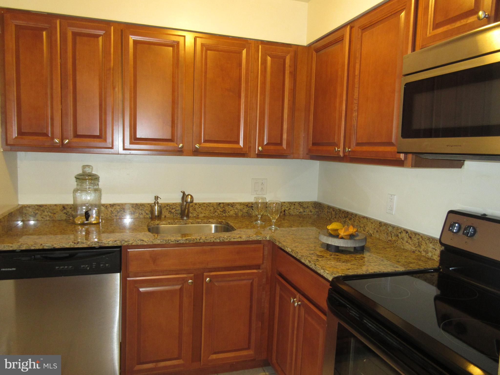 RITTENHOUSE SQUARE - Residential Lease