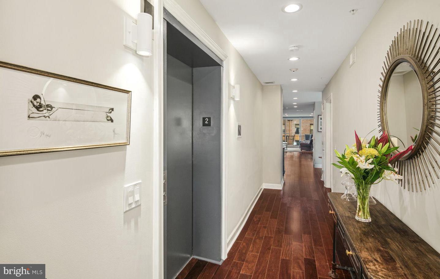 ART MUSEUM AREA - Residential