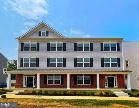 763 MCCOMB PLACE CLAYMONT DE 19703