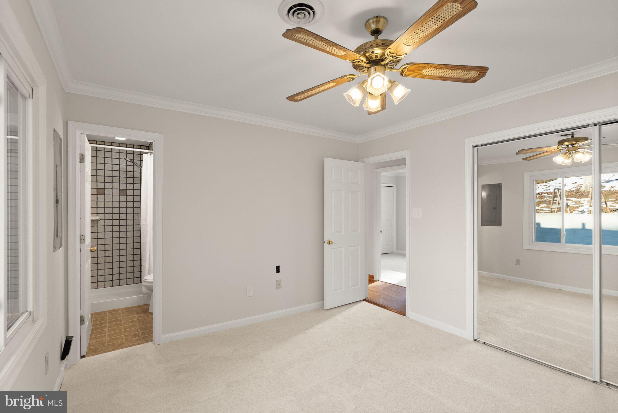 HICKORY RIDGE - Residential